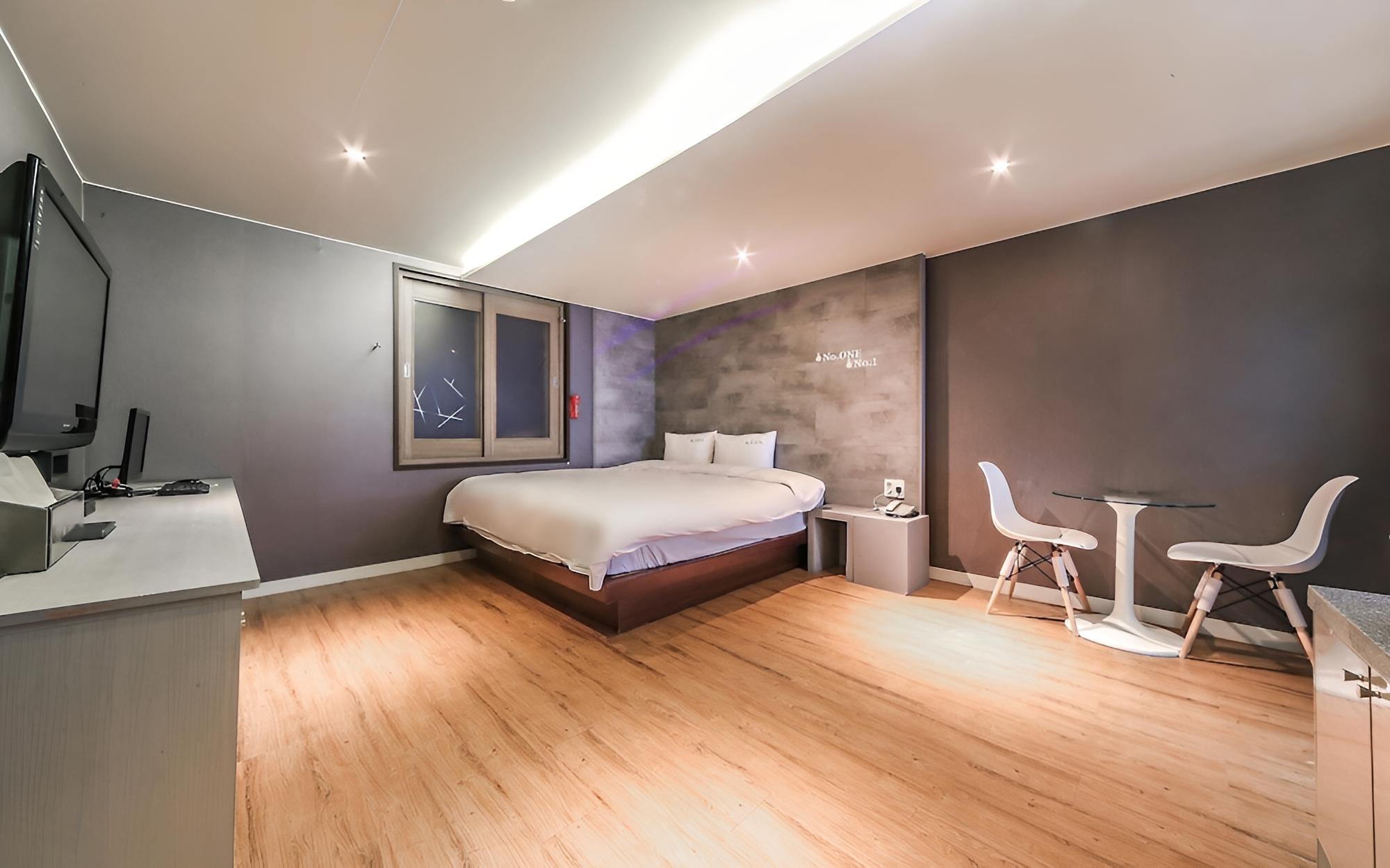 Room (Premium (Spa Whirlpool Bath/Super Kin) - Photo 1