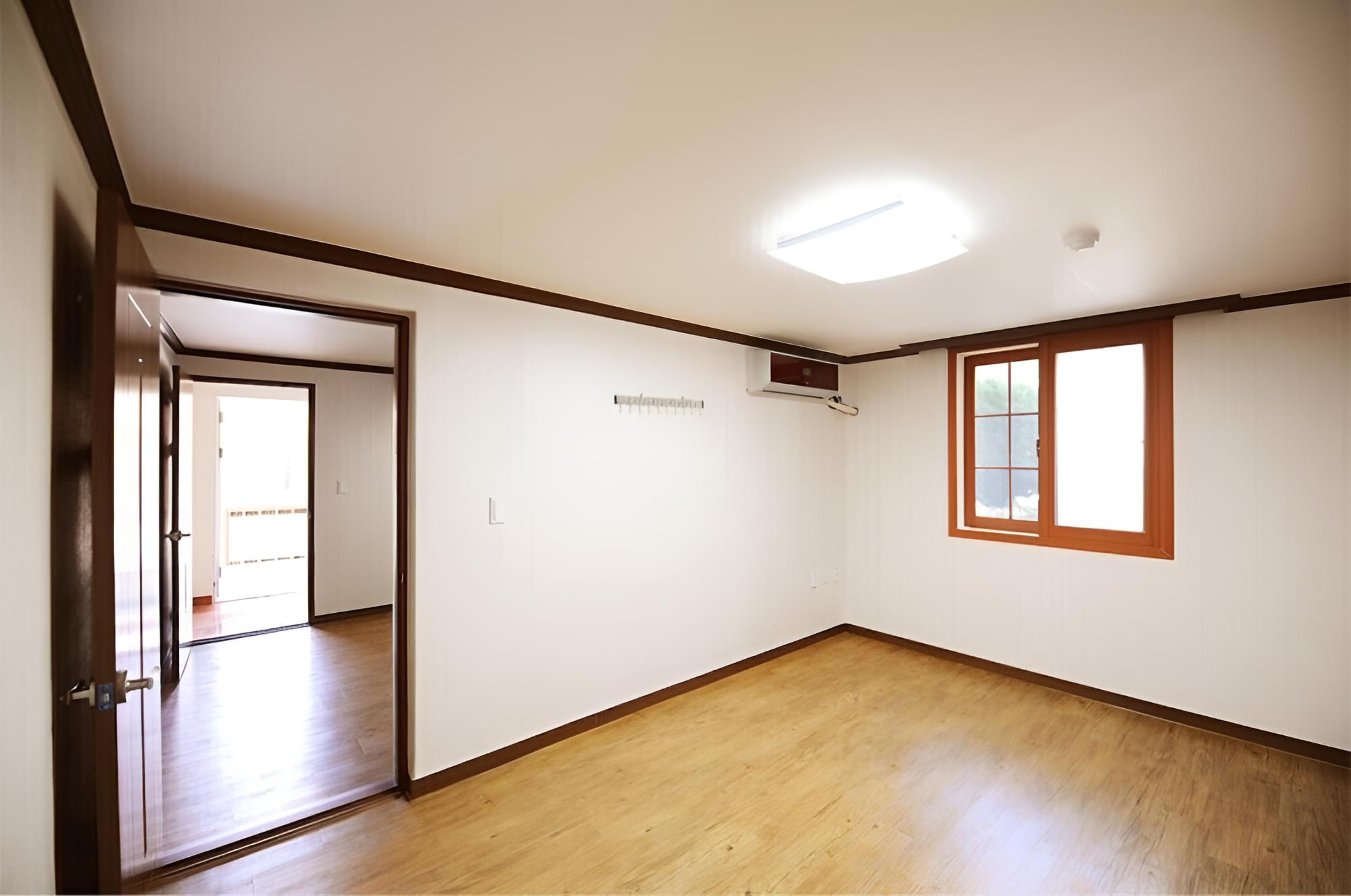 Room (Jaranum)