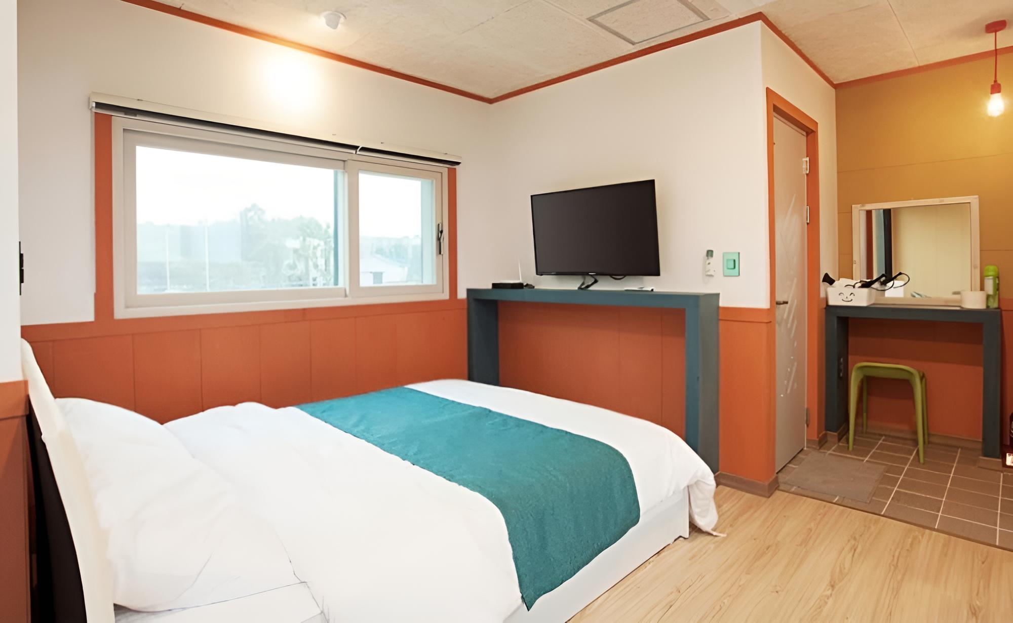 Room (Studio Room (No Cooking))