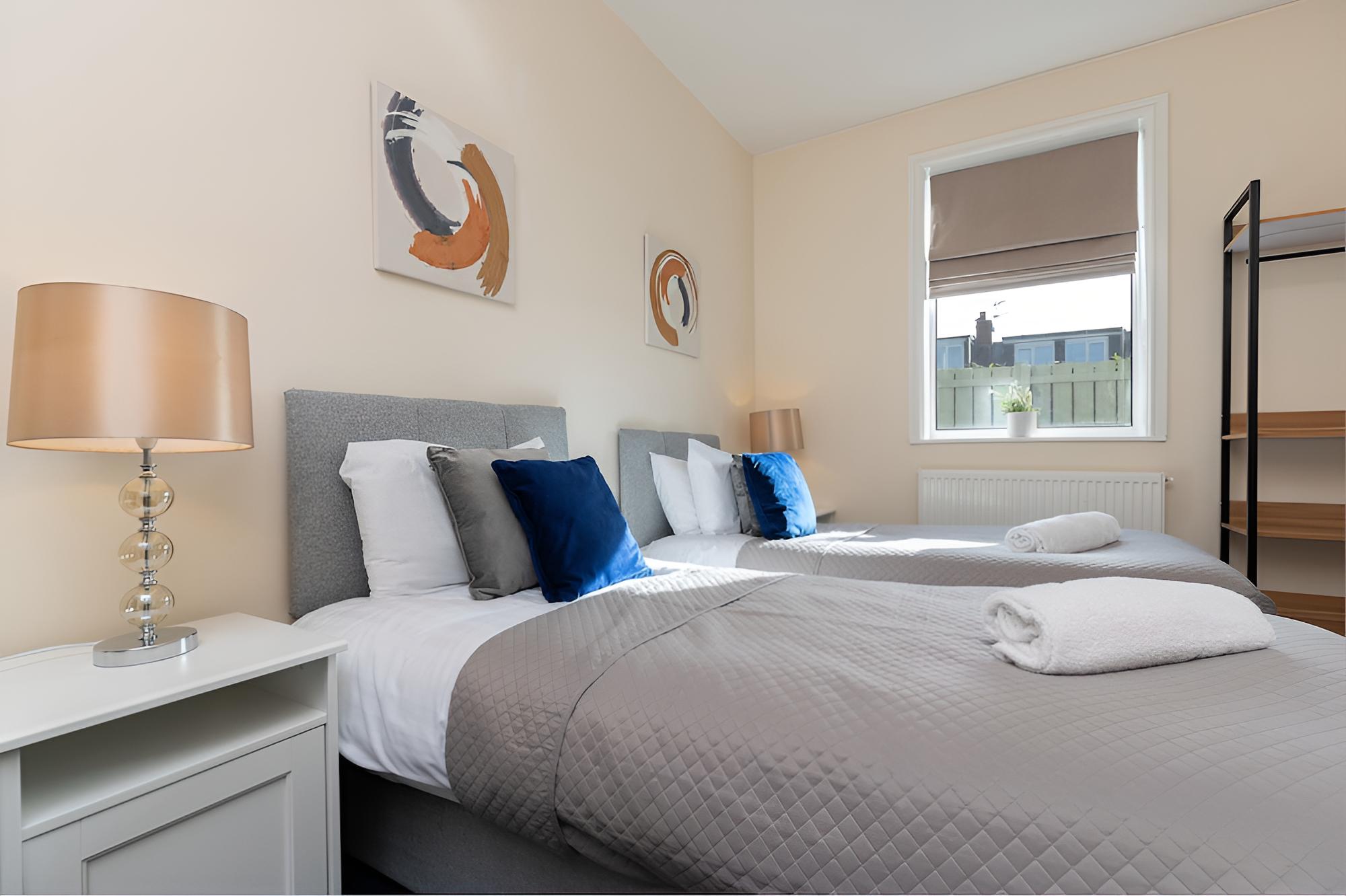 Family House, Ensuite