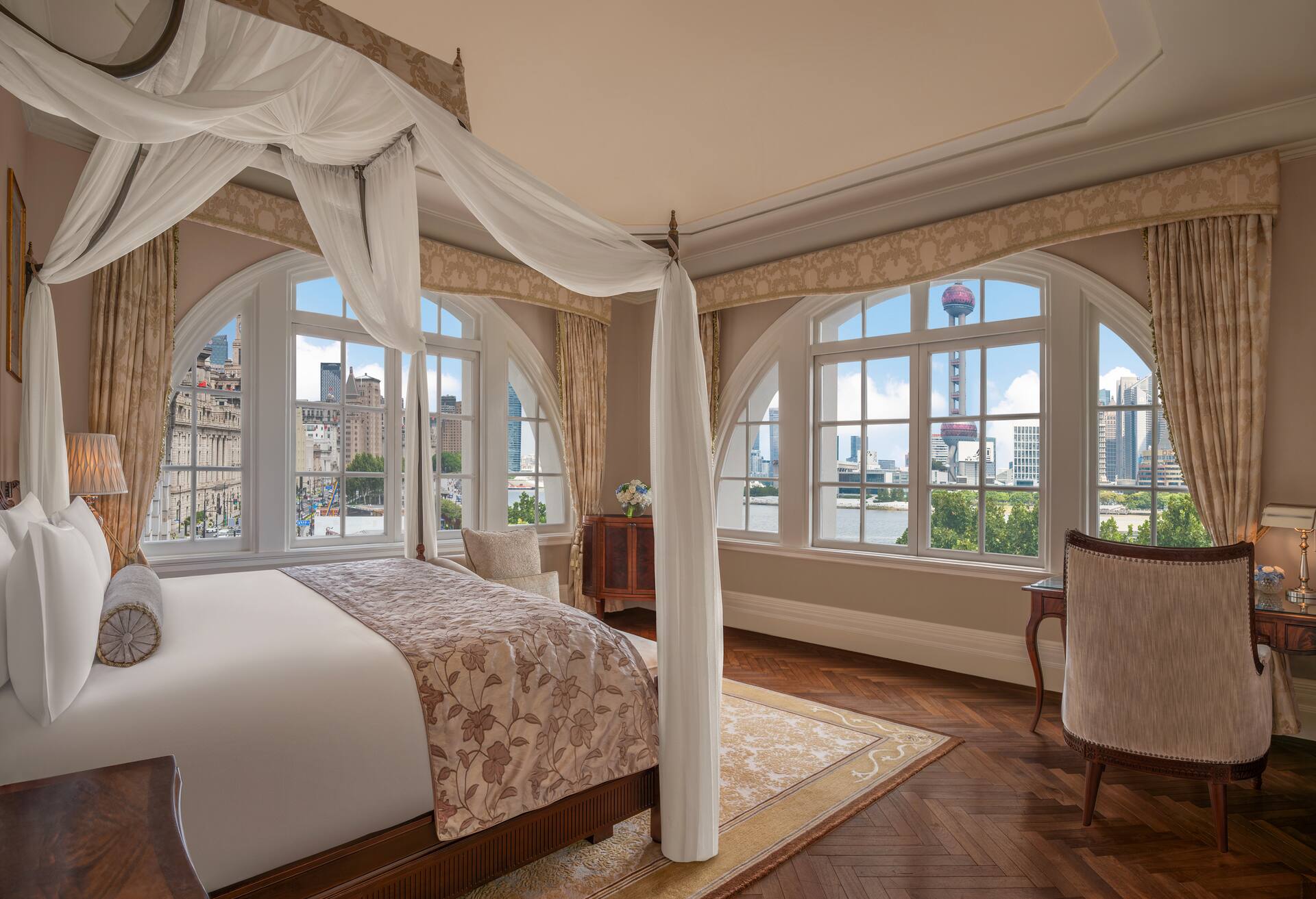 Heritage Club River View Suite thumbnail 5