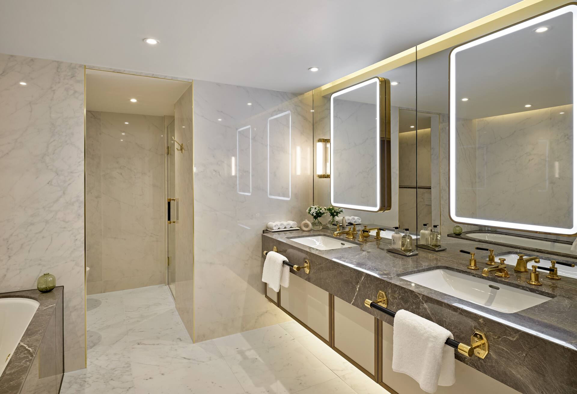 Presidential Two Bedroom Suite thumbnail 6
