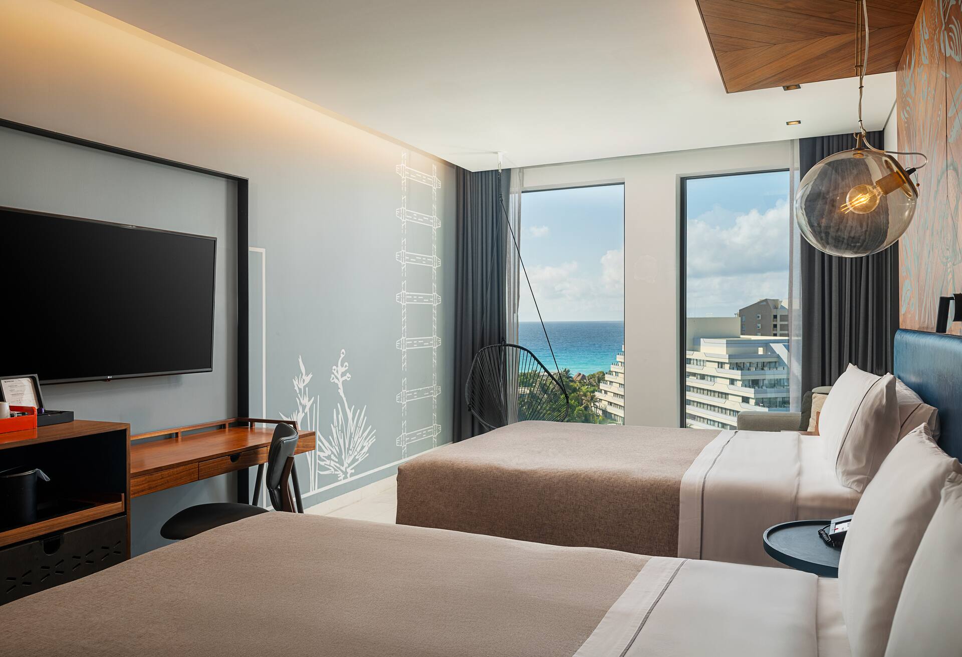La Isla Two Queen Bed Room