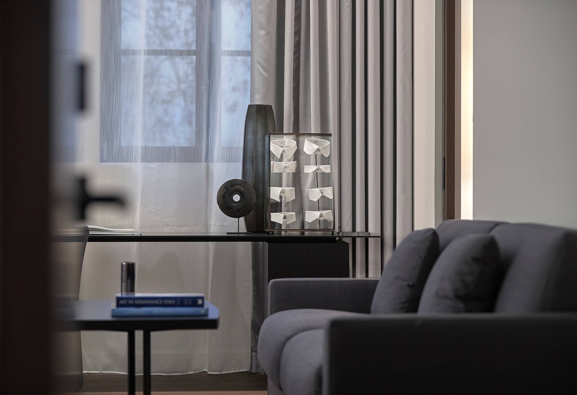 Two Bedroom Suite thumbnail 6