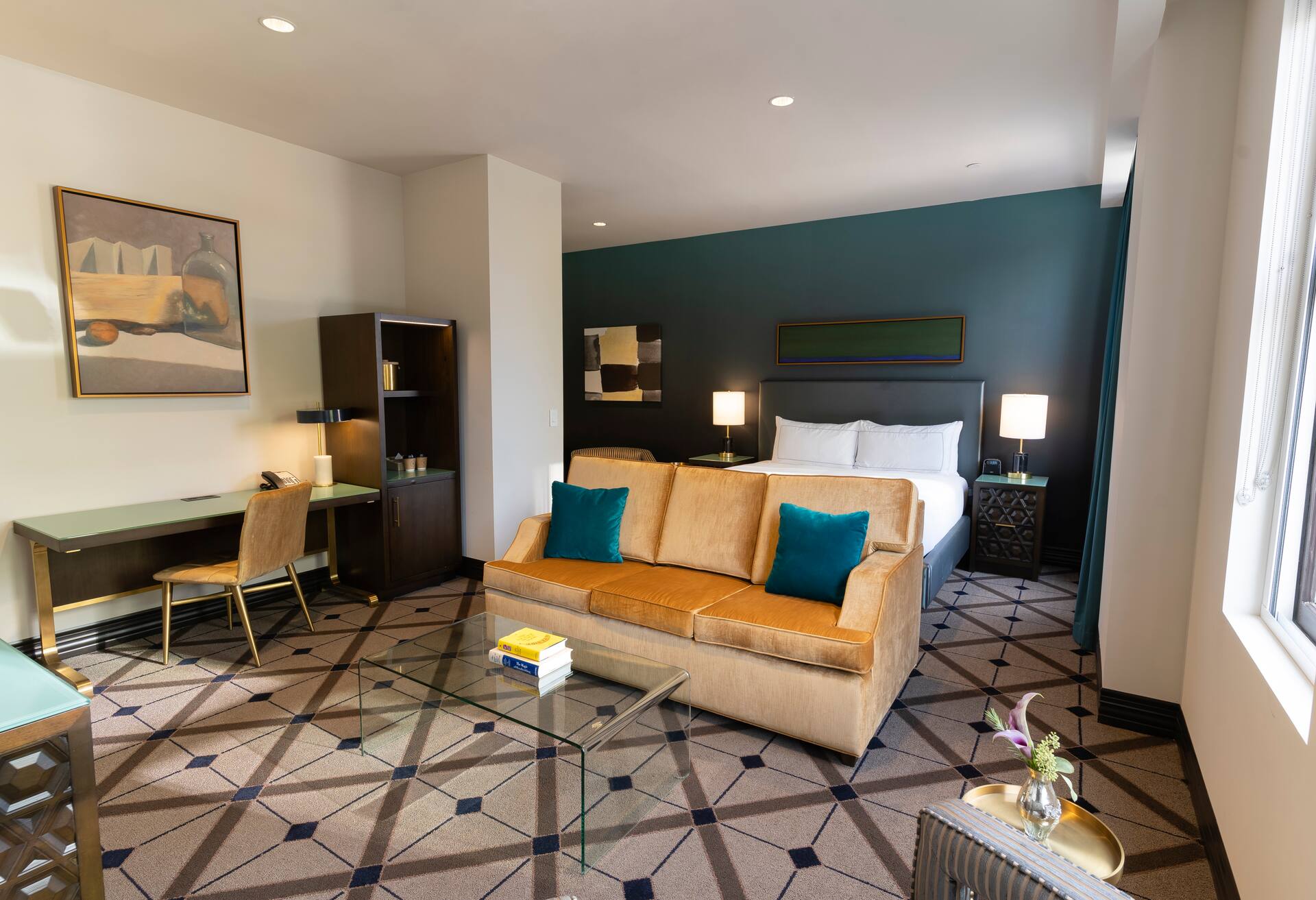 1 King Bed Junior Suite photo 1