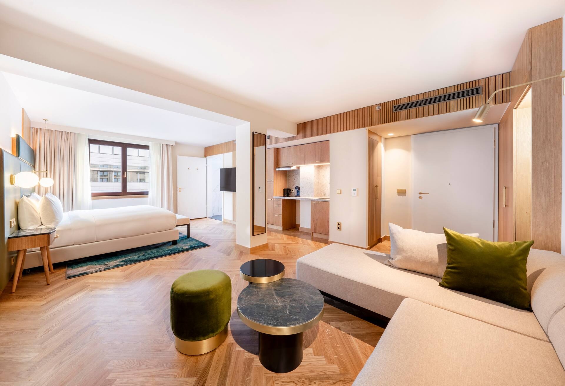 Accessible King Residence