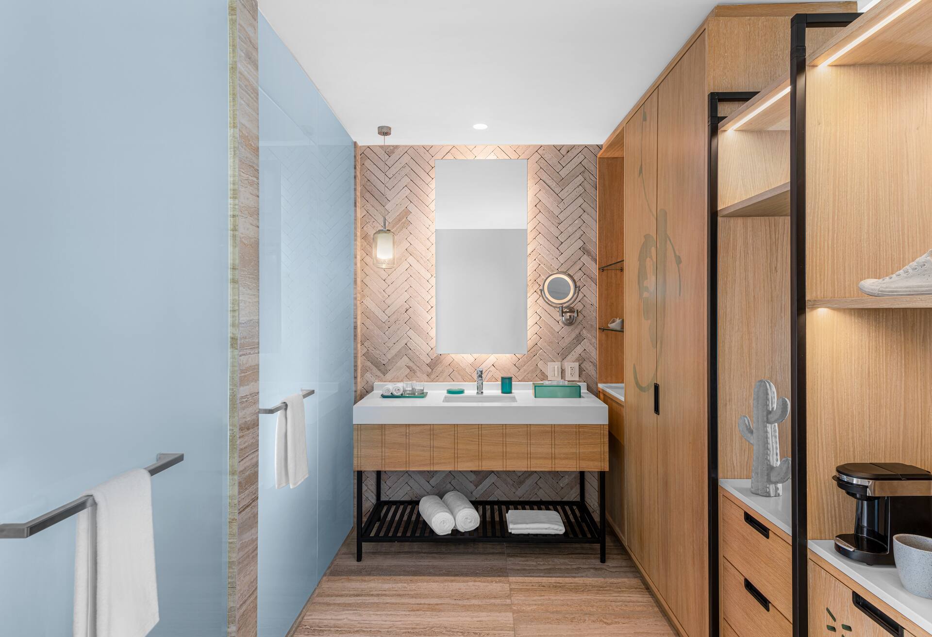 Available room