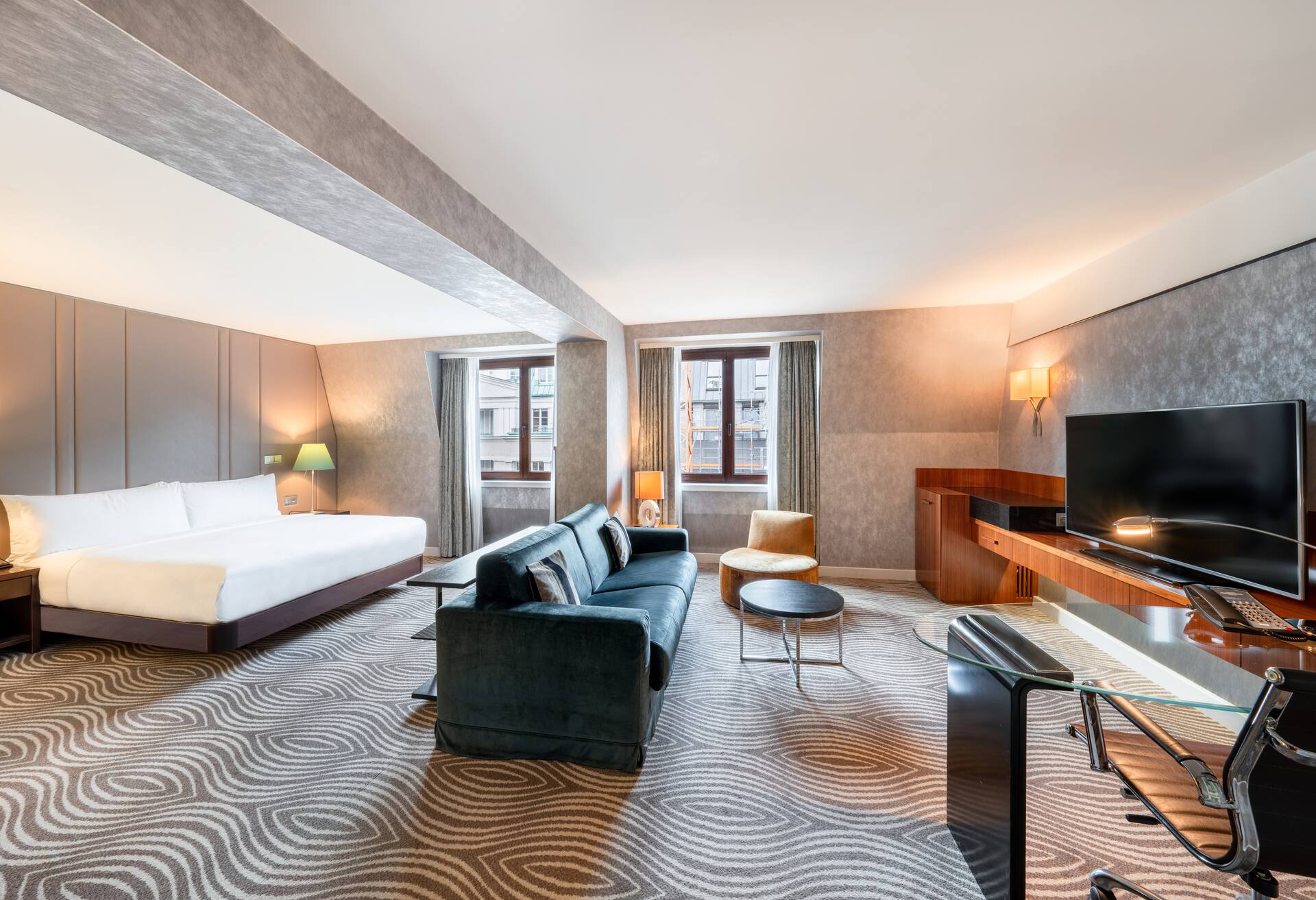 King Deluxe Guest Room