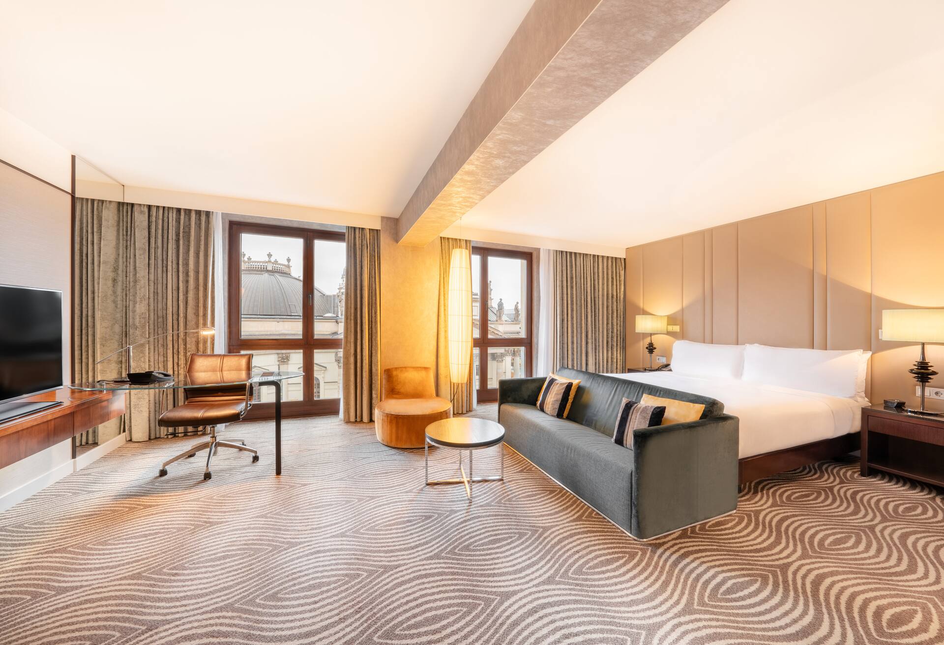 King Junior Suite Dome View