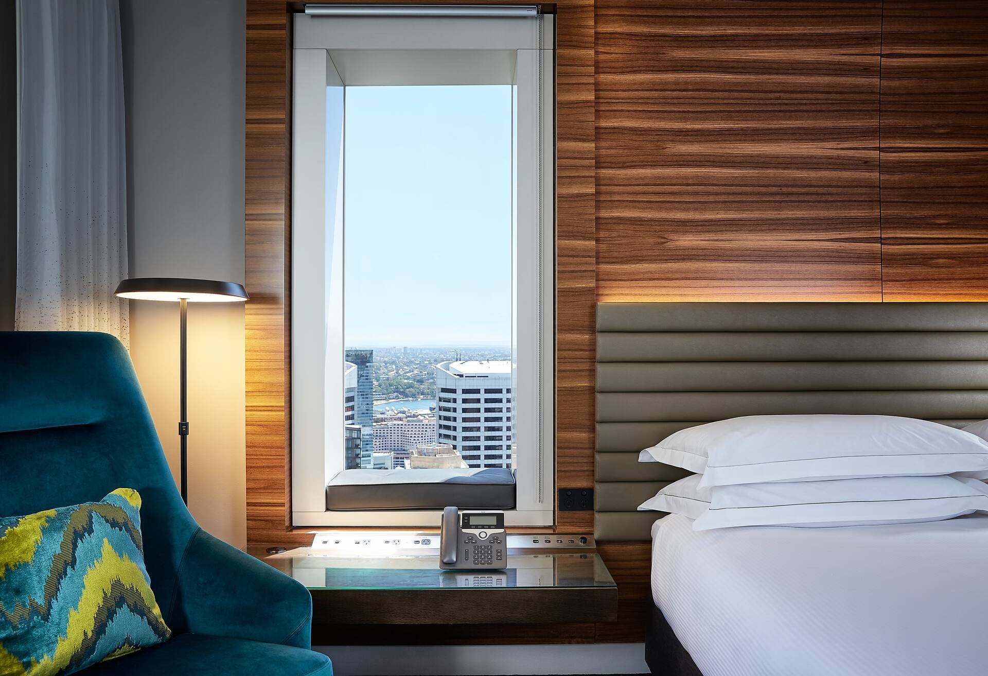 King Deluxe Corner Room