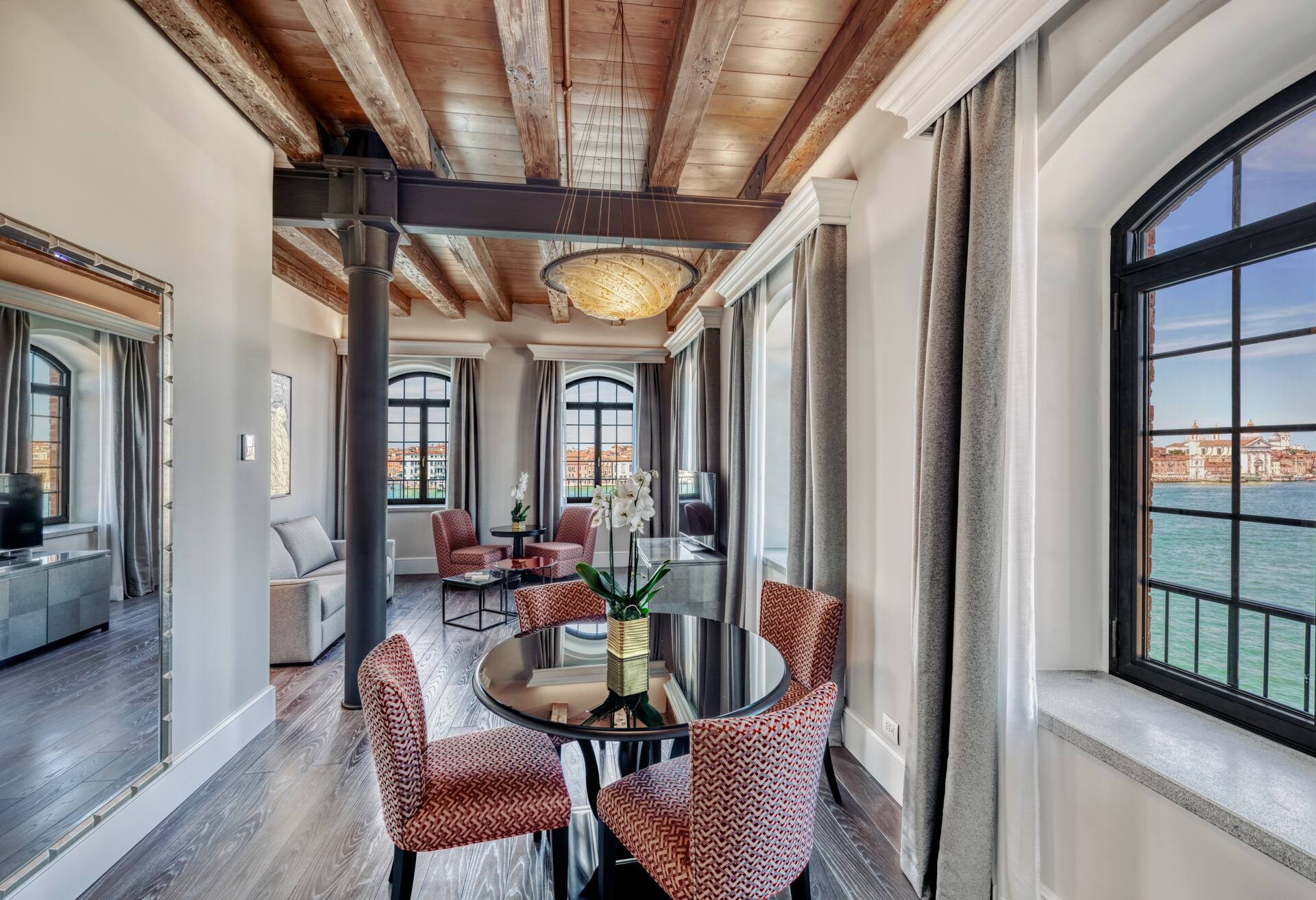 Molino Tower Suite with View of Venice