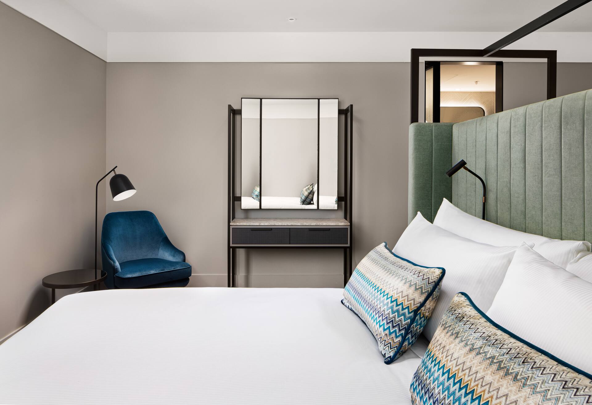 King Premium Suite with Lounge Access