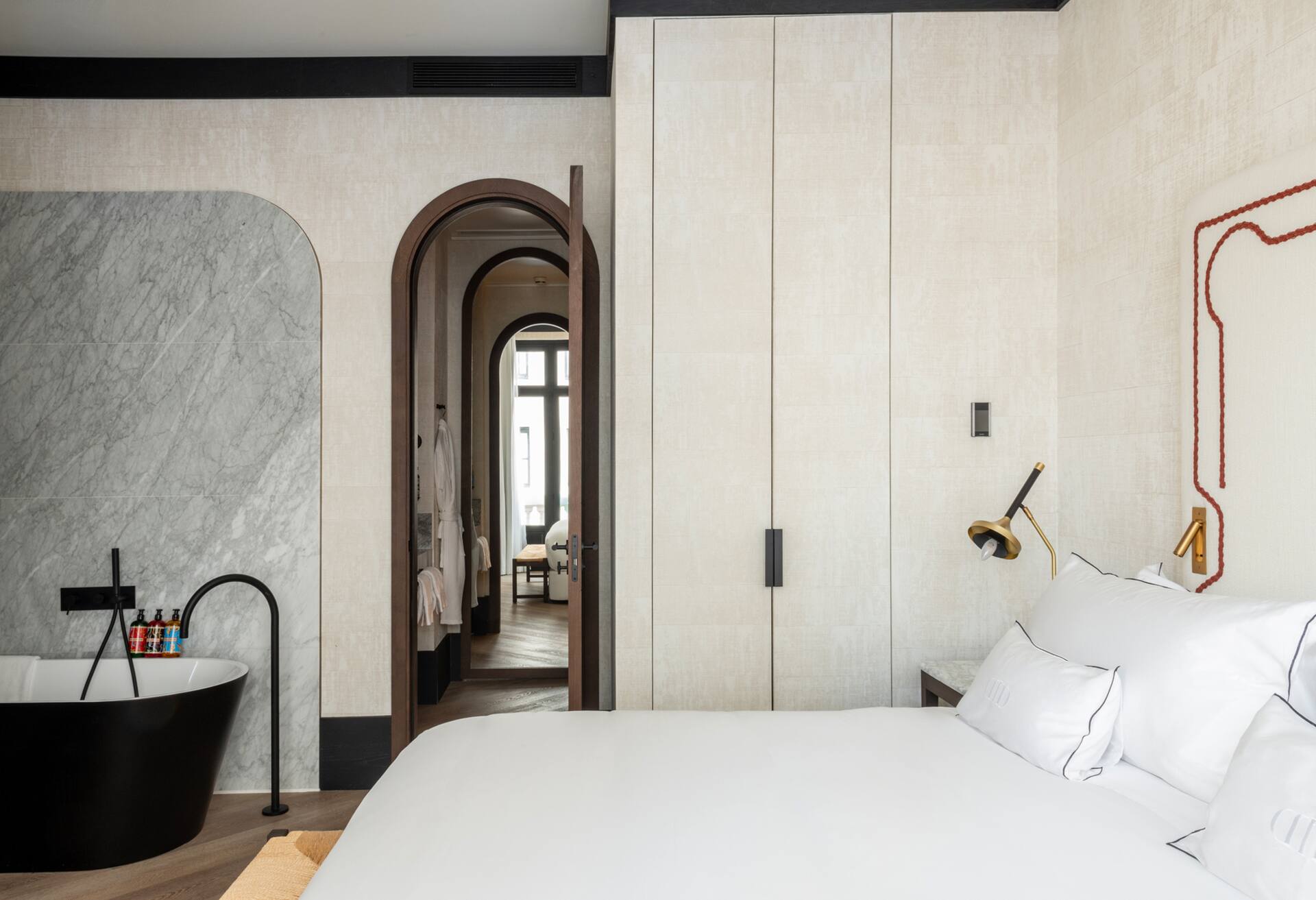 Family Connecting Suite