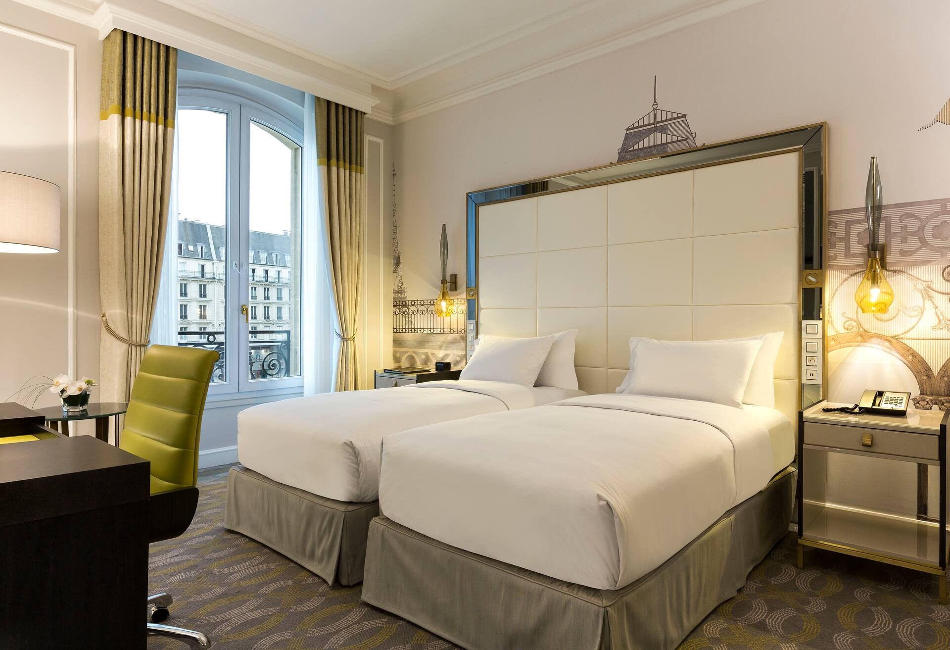 Deluxe Twin Room photo 3