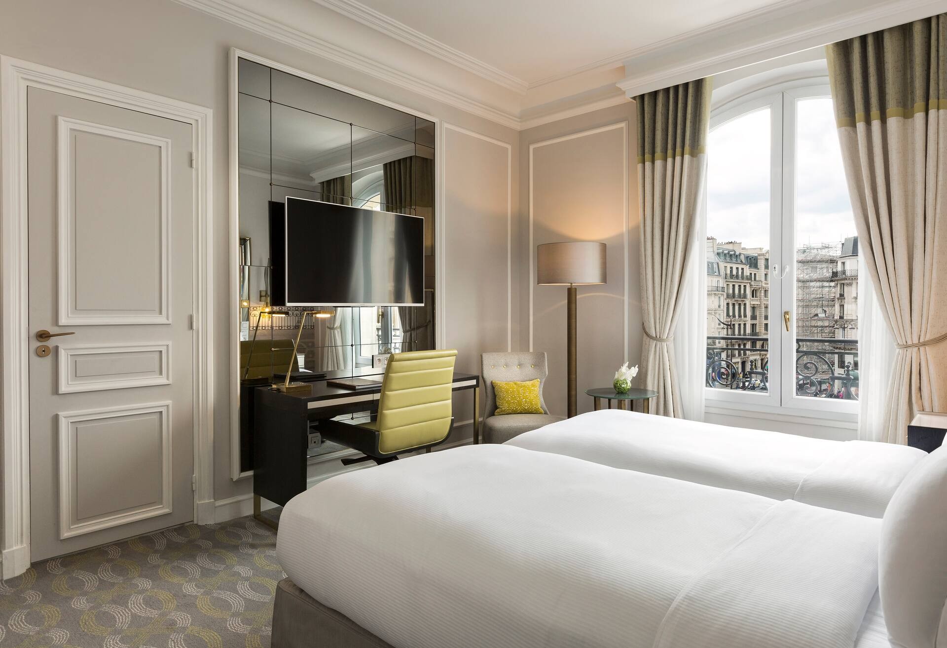 Deluxe Twin Room photo 2