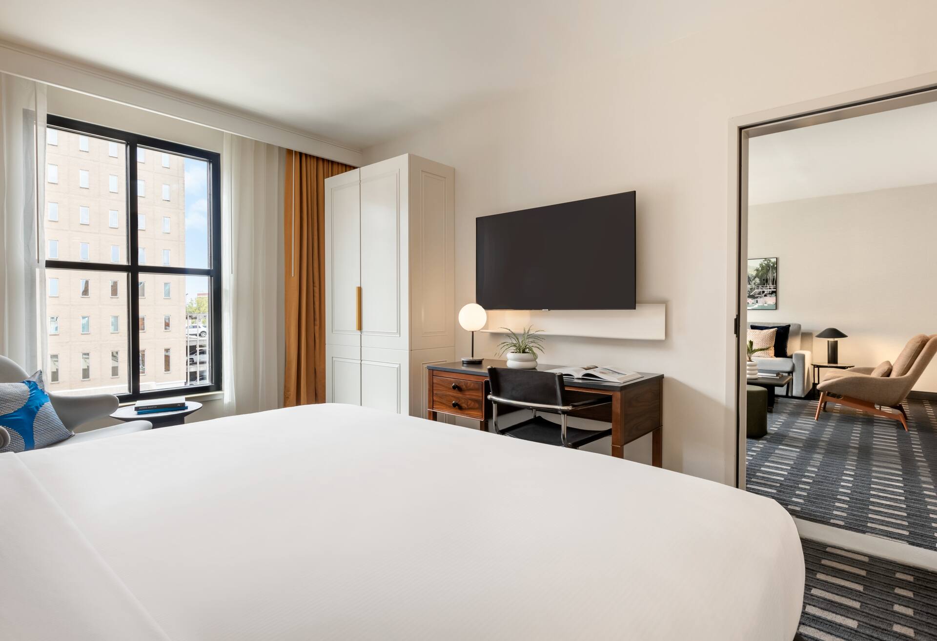 1 King Bed 1 Bedroom Reserve Suite photo 1