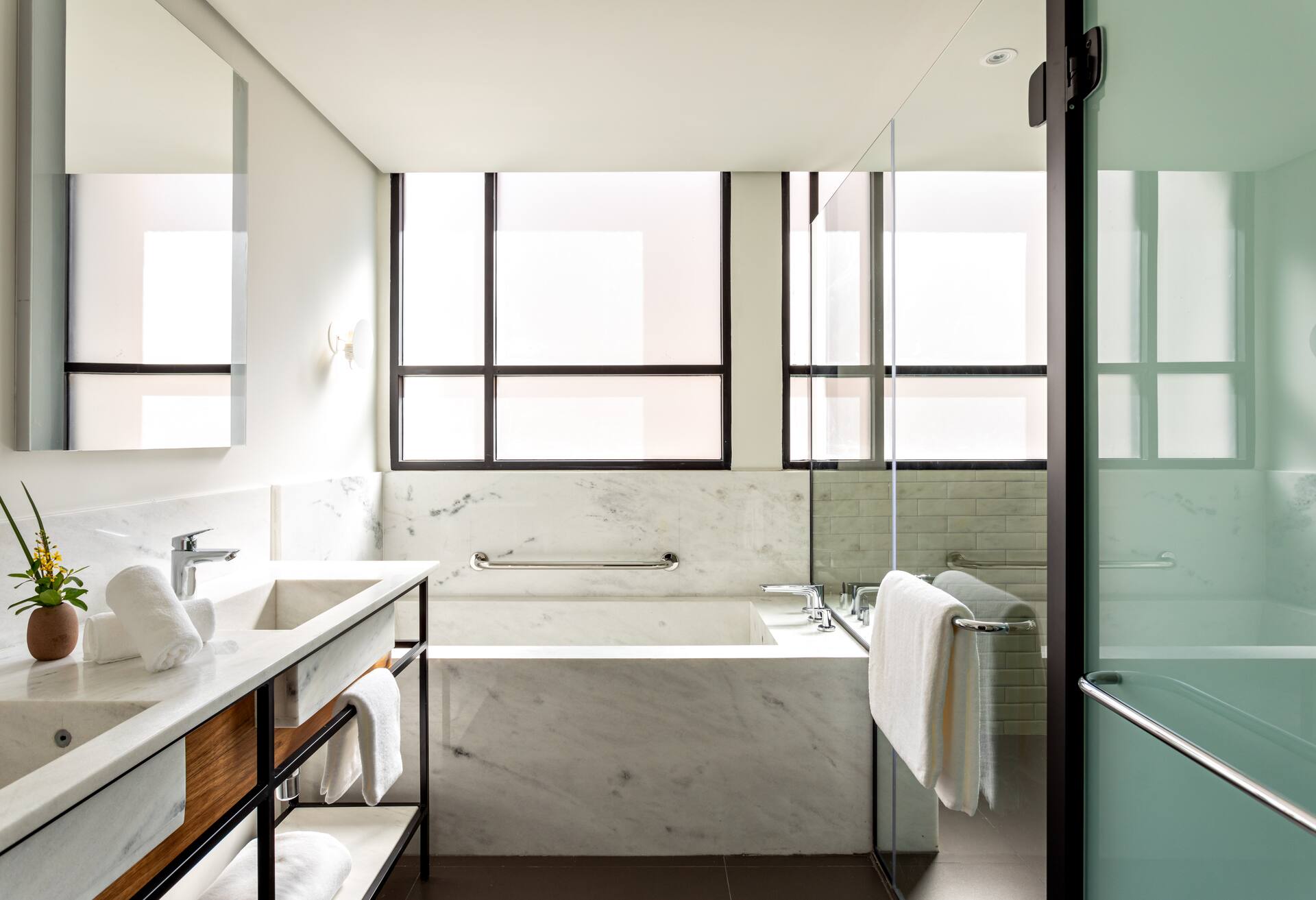 1 King Bed One Bedroom Suite