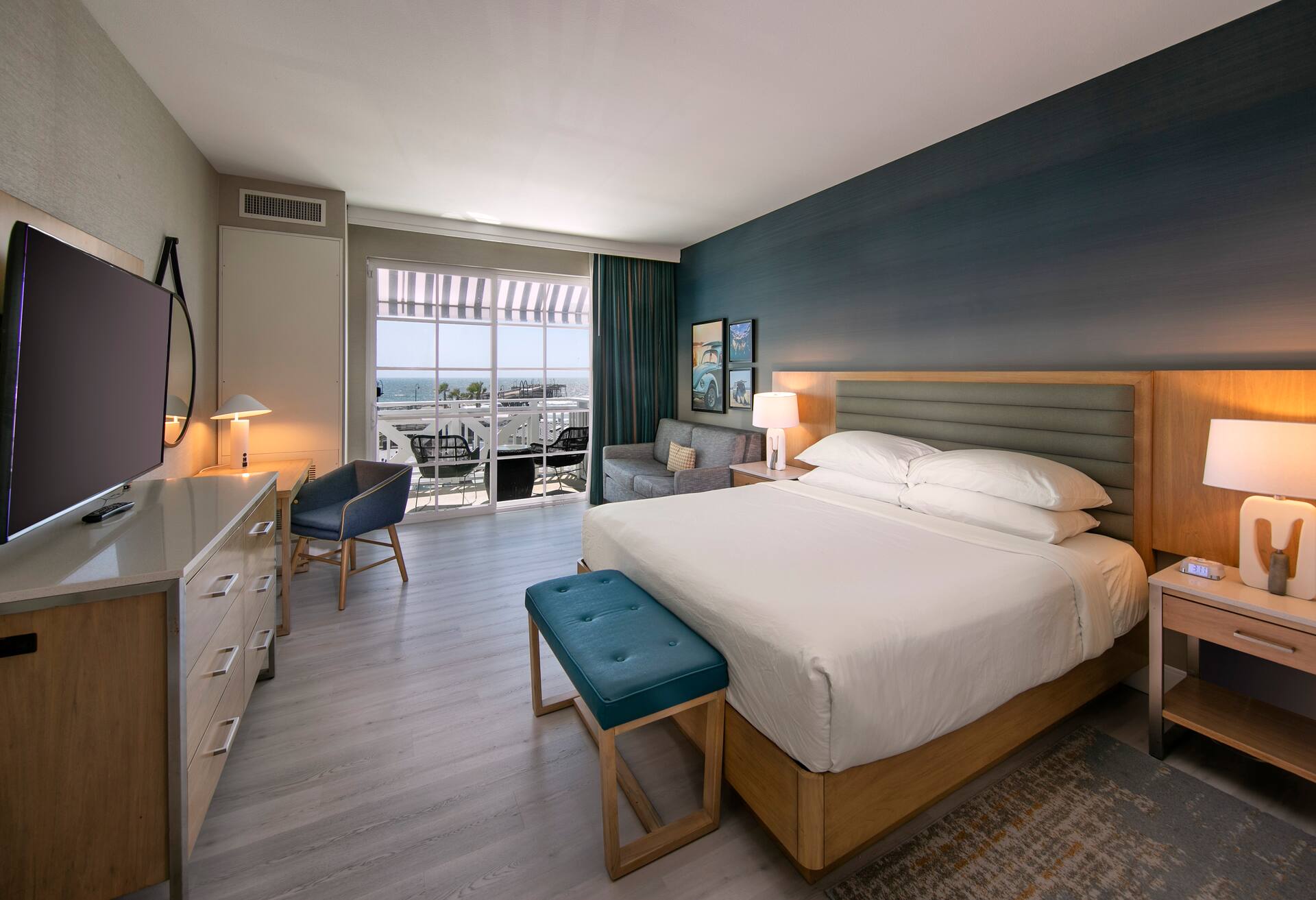 Superior Oceanview King photo 1