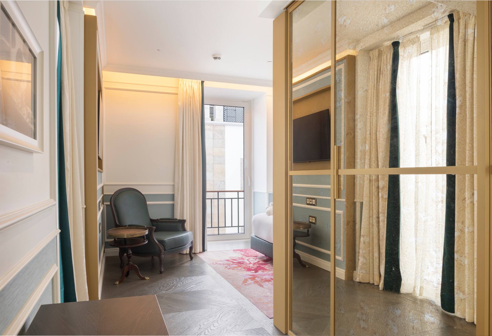 Lapa Suite with Terrace thumbnail 6