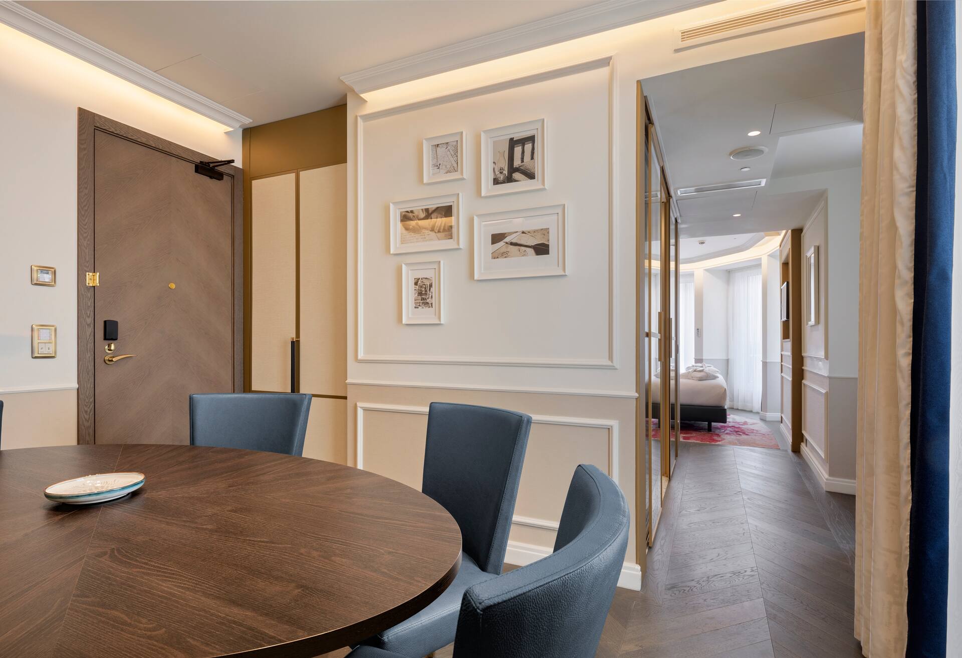 City Corner Suite