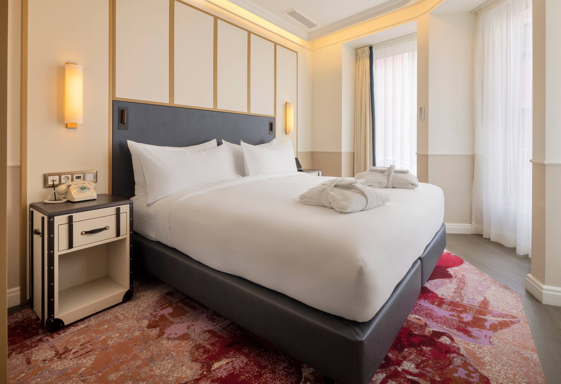 City Corner Suite