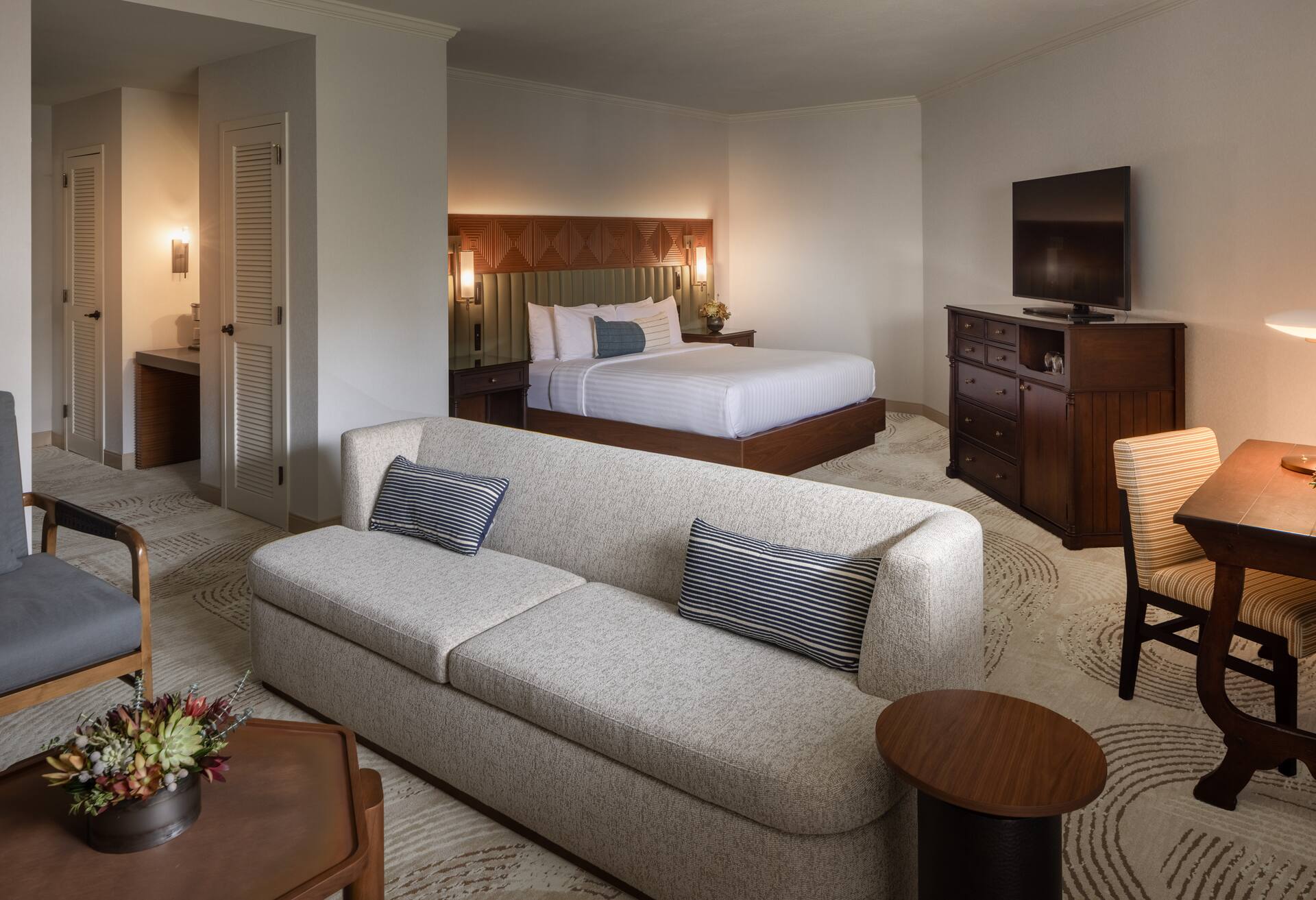 Studio 1 King Bed with Sofa Bed