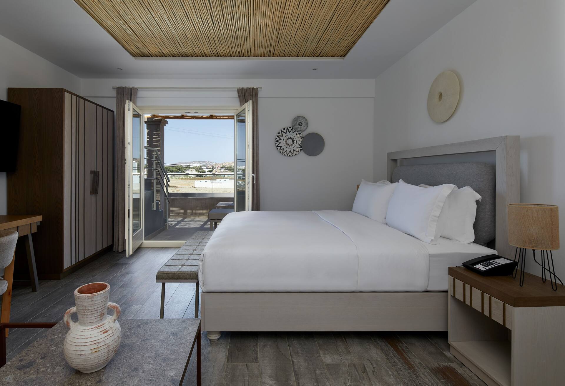 King Junior Suite with Hot Tub