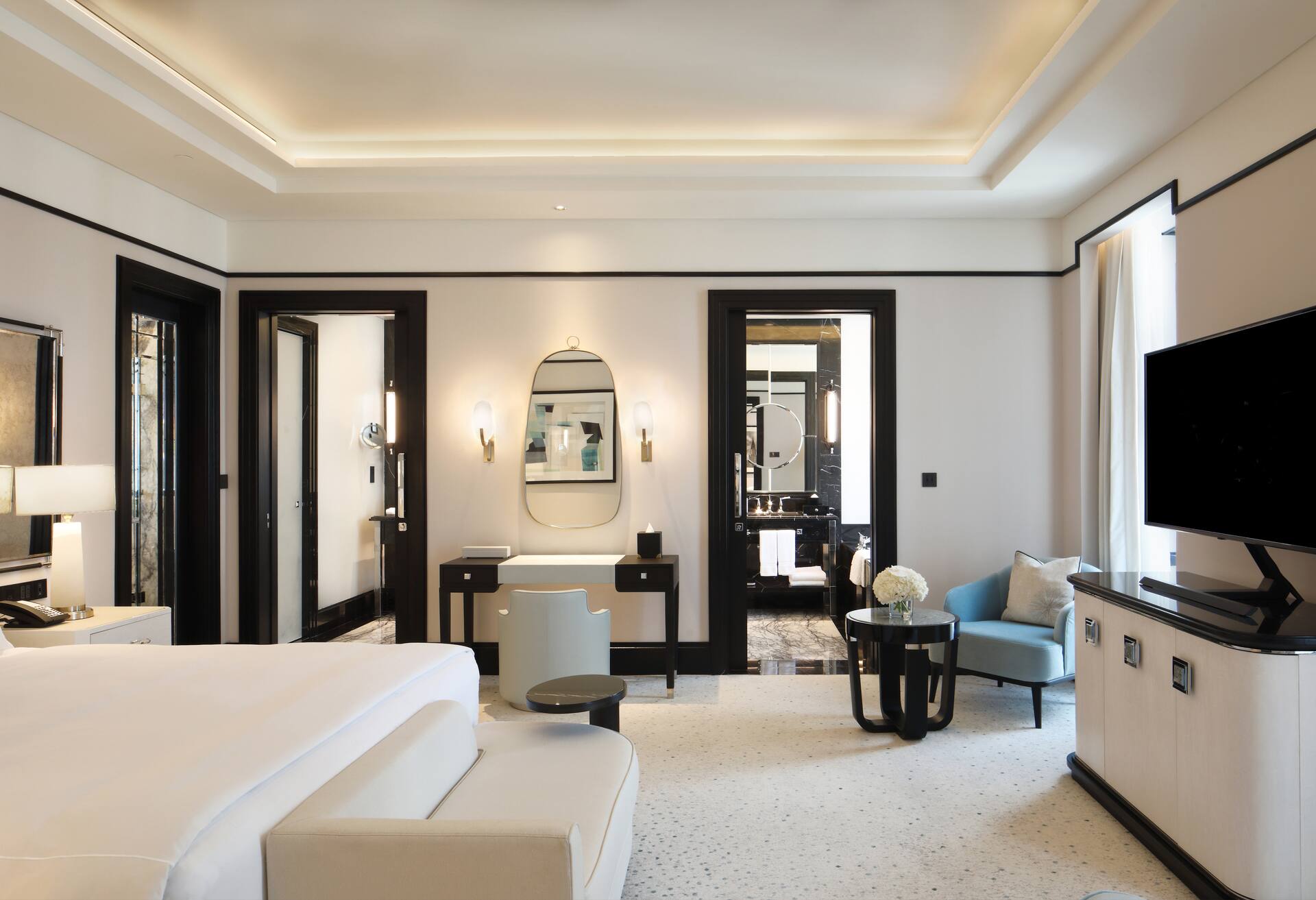 King One Bedroom Apartment