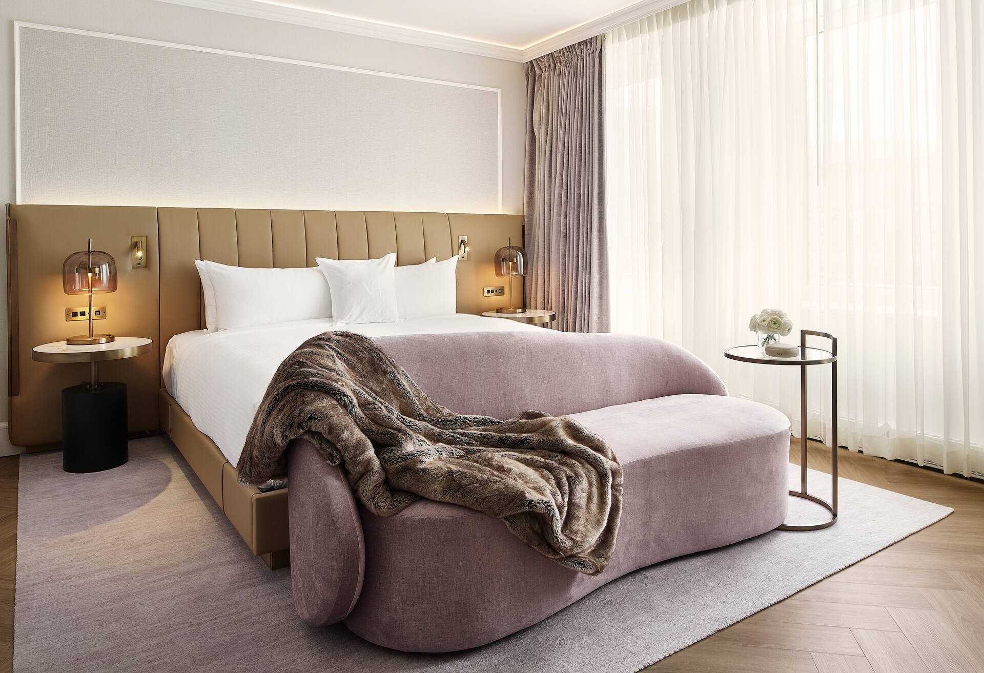 One King Deluxe High Floor