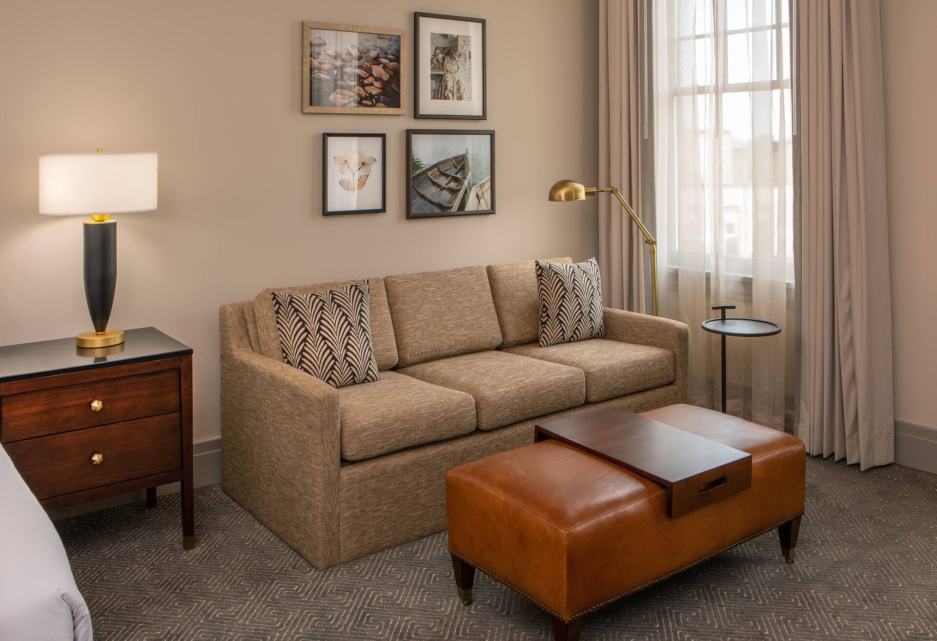1 King Deluxe with Sleeper Sofa photo 3
