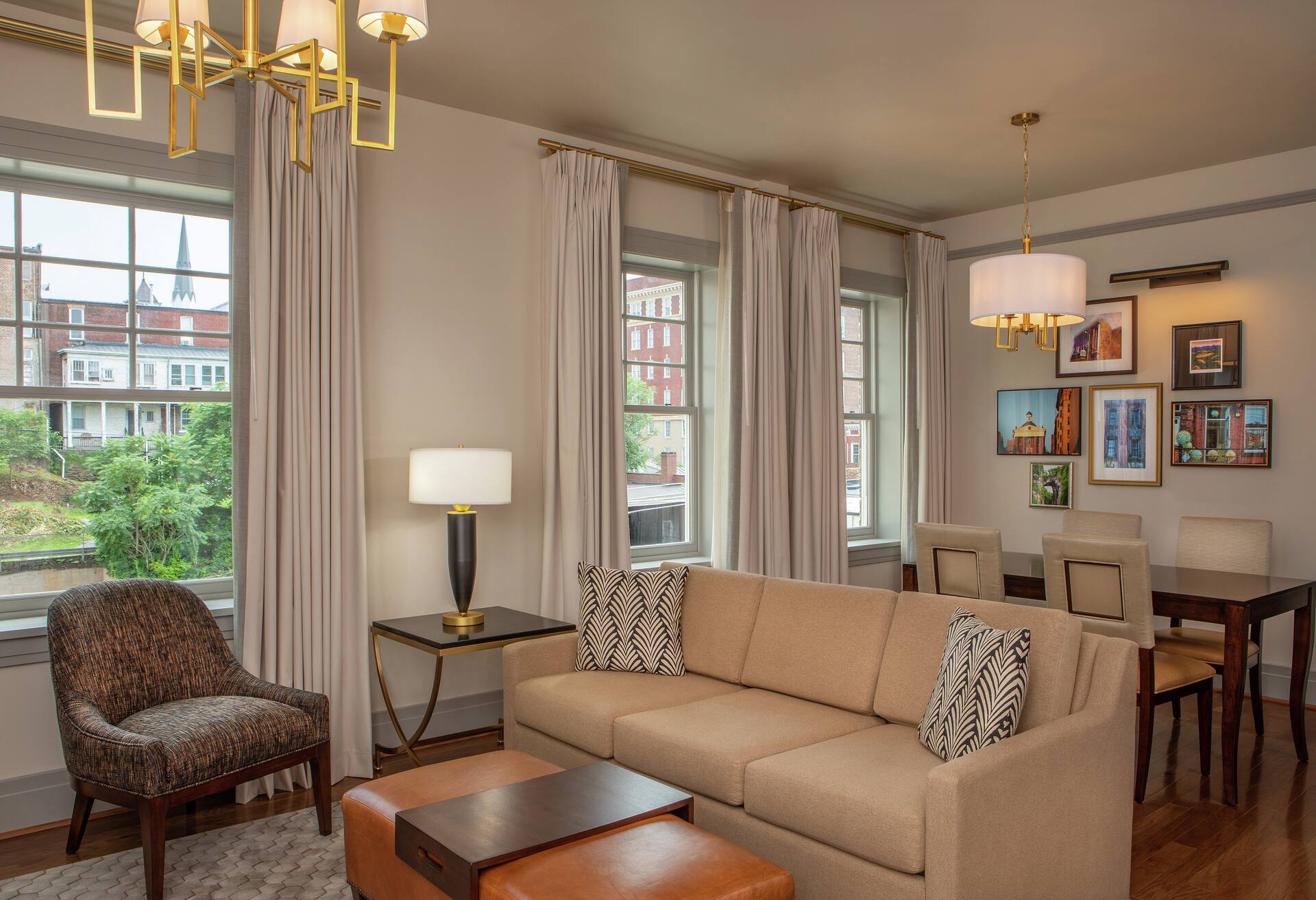 1 King Deluxe Two Room Suite photo 1