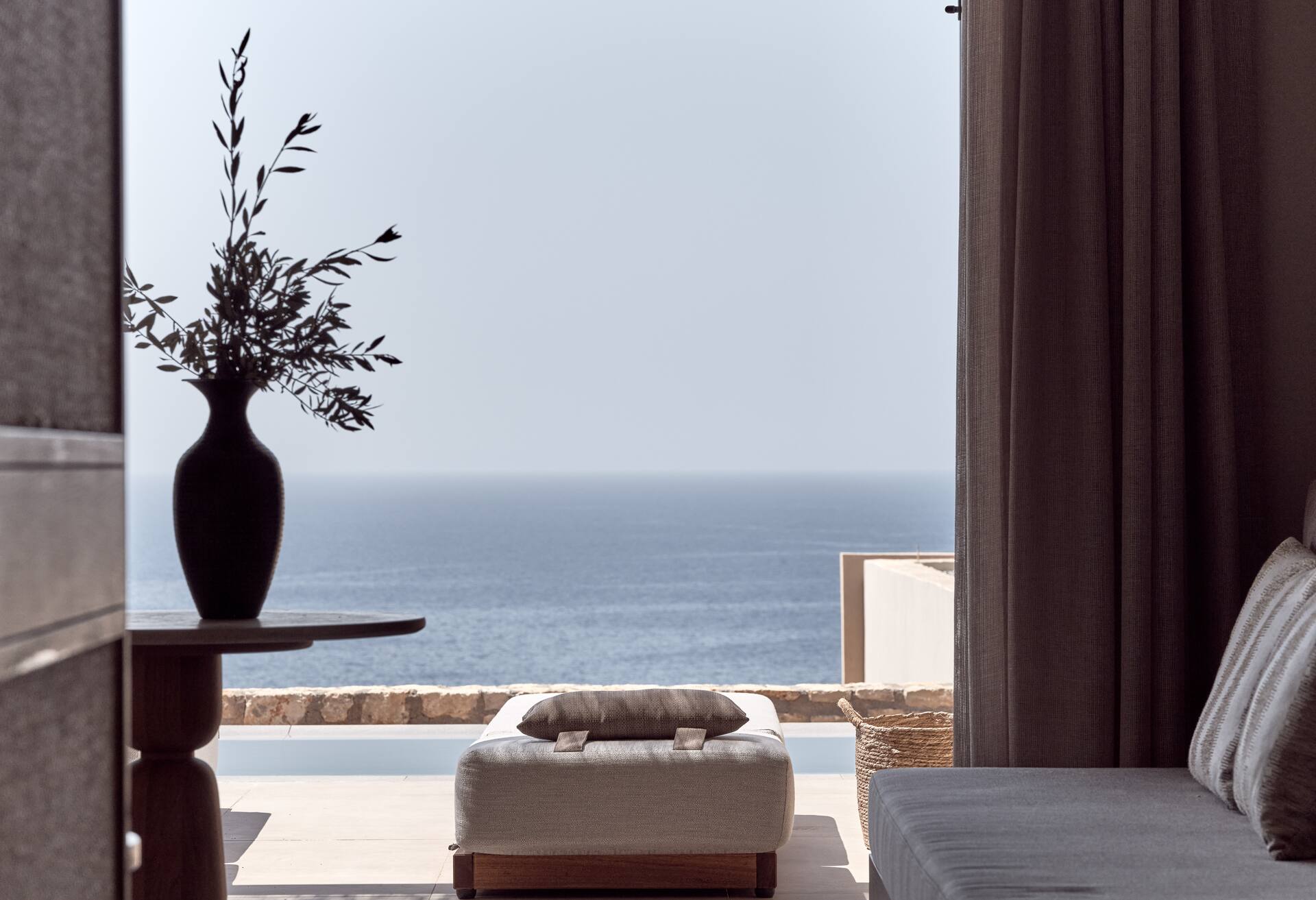King Deluxe Room W/ Sea View and Private Pool thumbnail 5