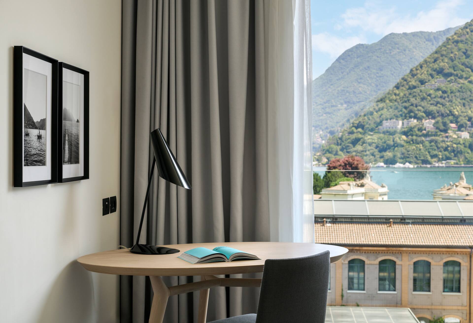 King Premium Room with Lake View