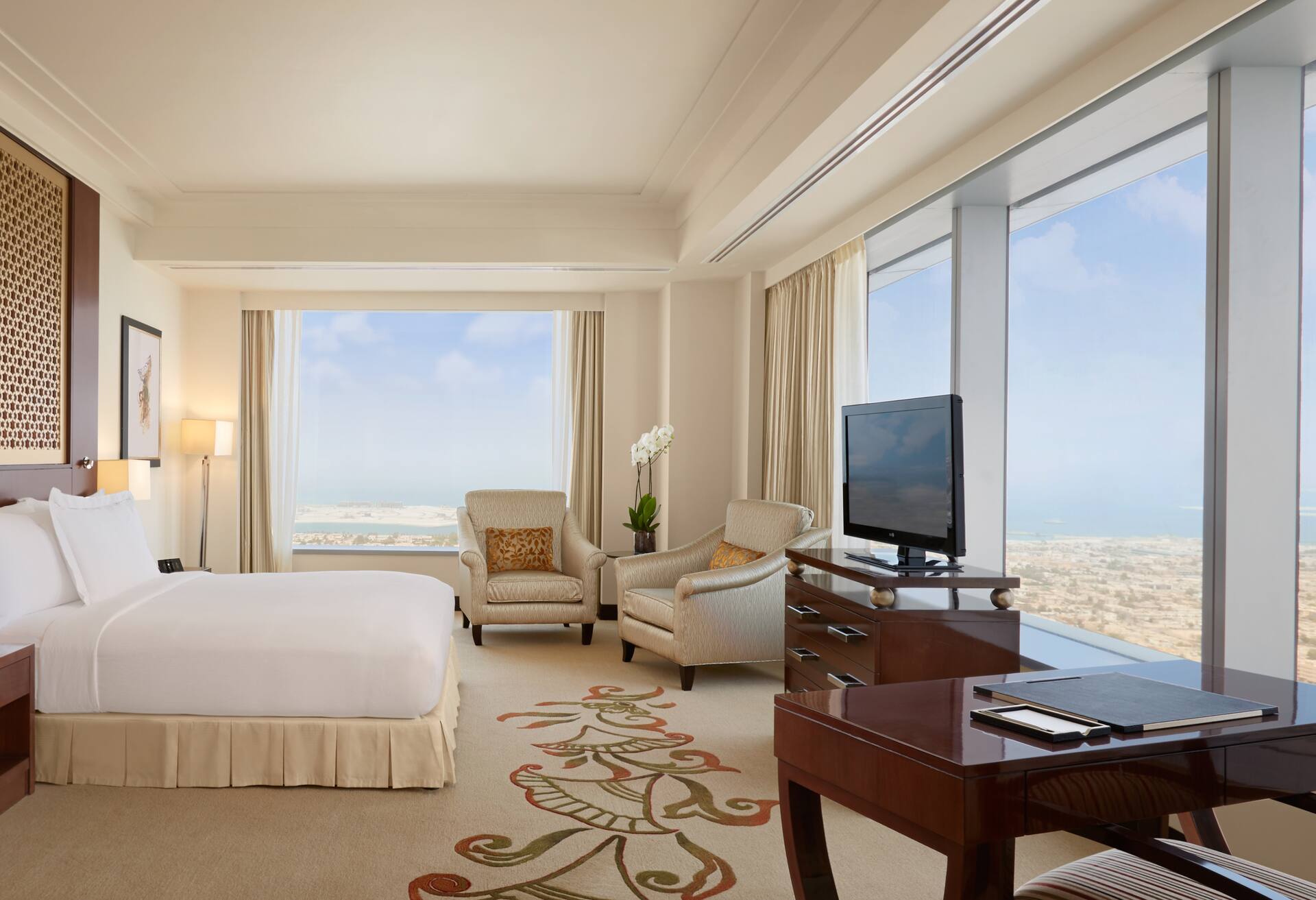 King Executive Suite - Lounge Access