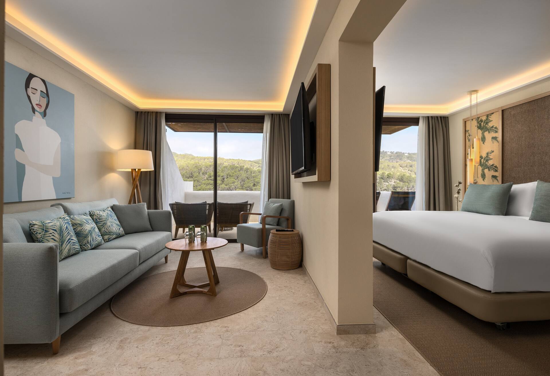 The Club King Junior Suite with Sea View photo 3