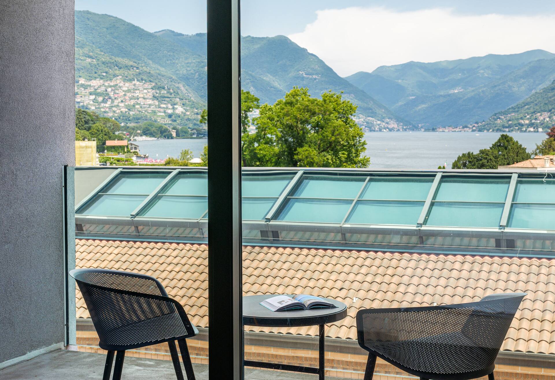 Lake View Suite with Balcony