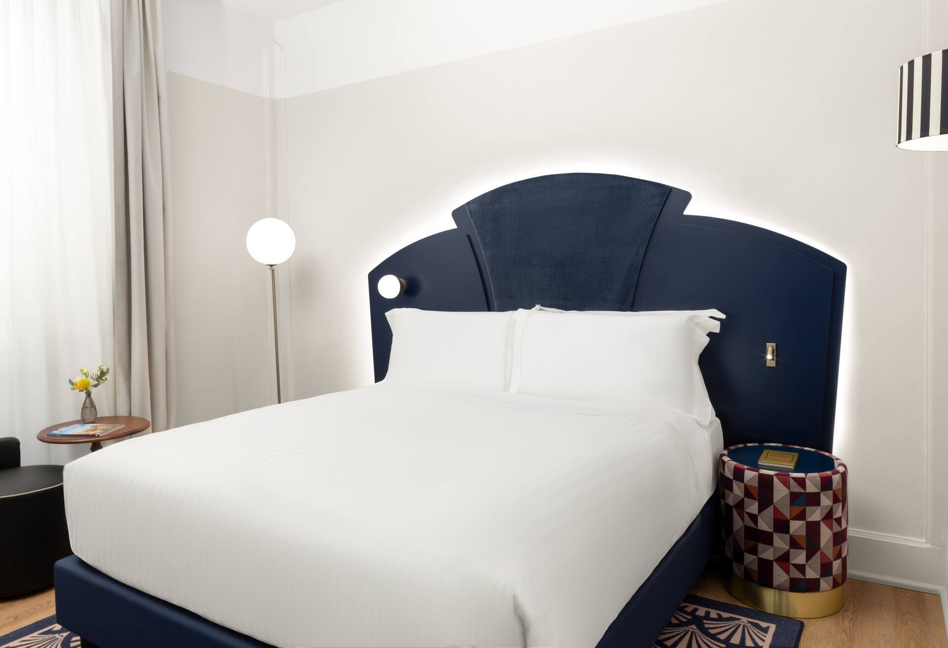 King Accessible Classic Room