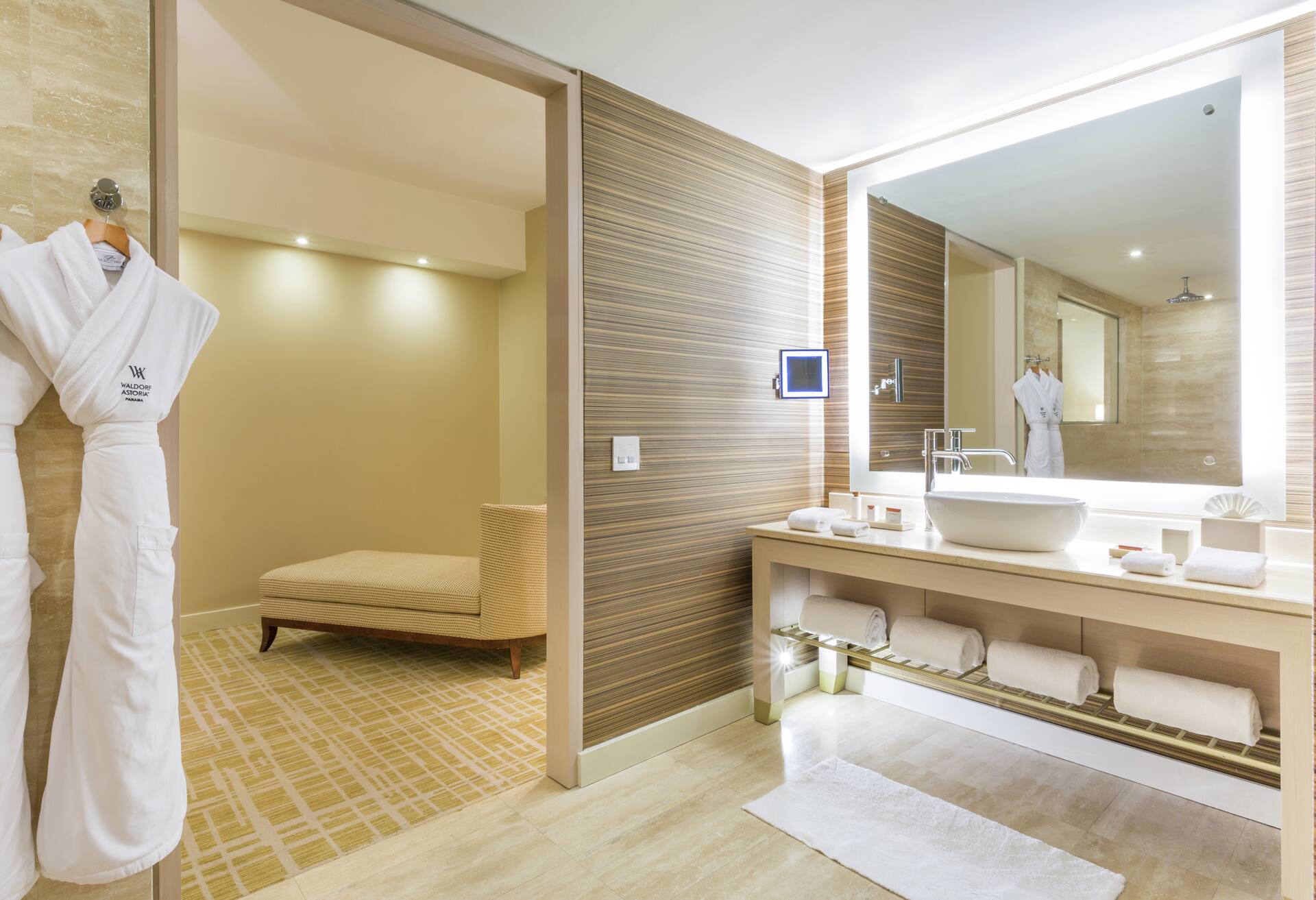 Condo Suite City View - 1 Bedroom 1 King Bed thumbnail 5