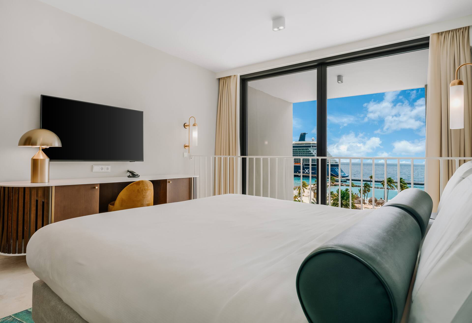 Presidential Suite Oceanview-2 Bedrooms Kings