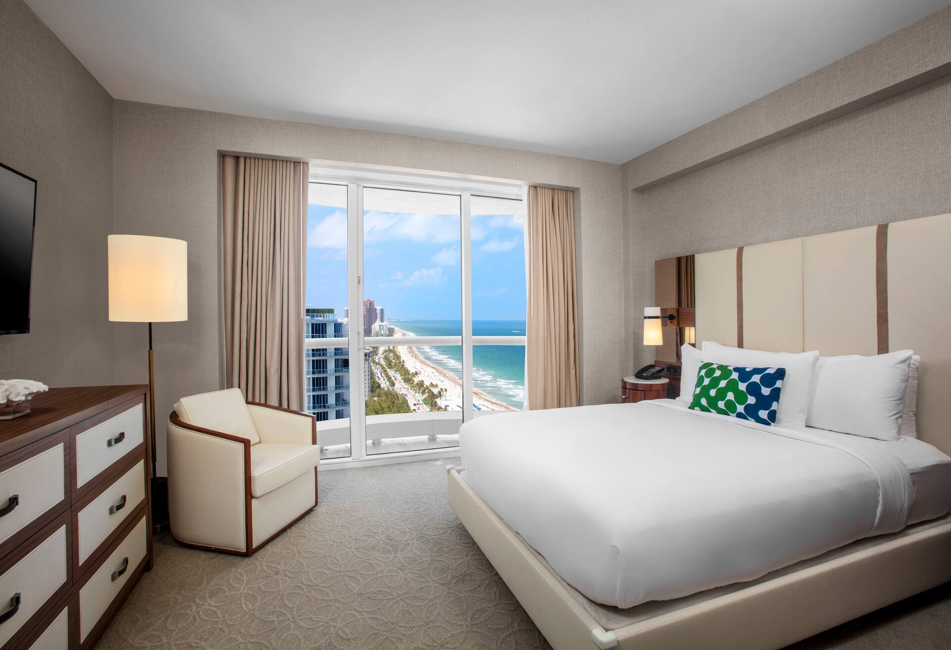 3 Bedroom Residence Oceanfront