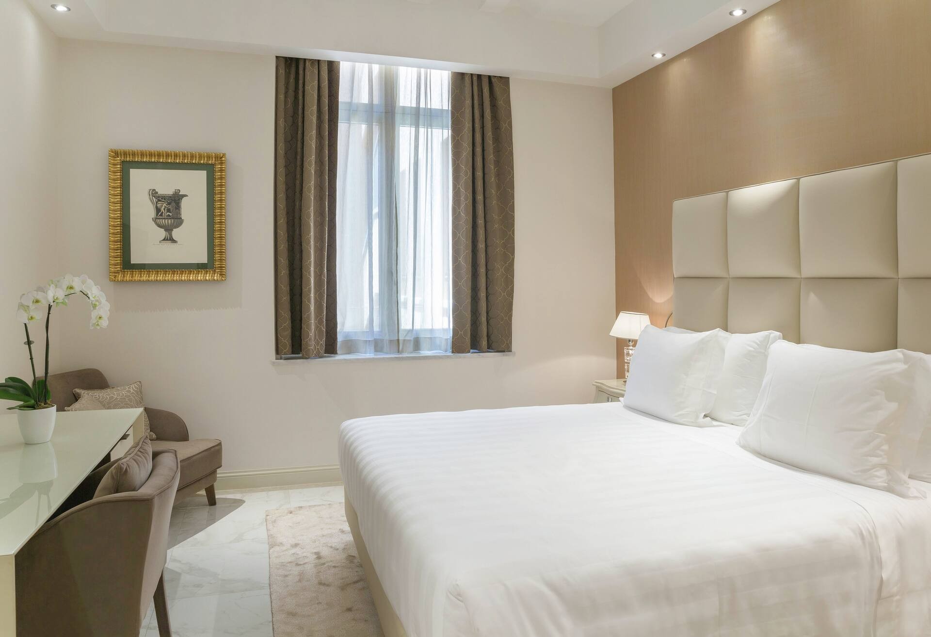 King Accessible Deluxe Room