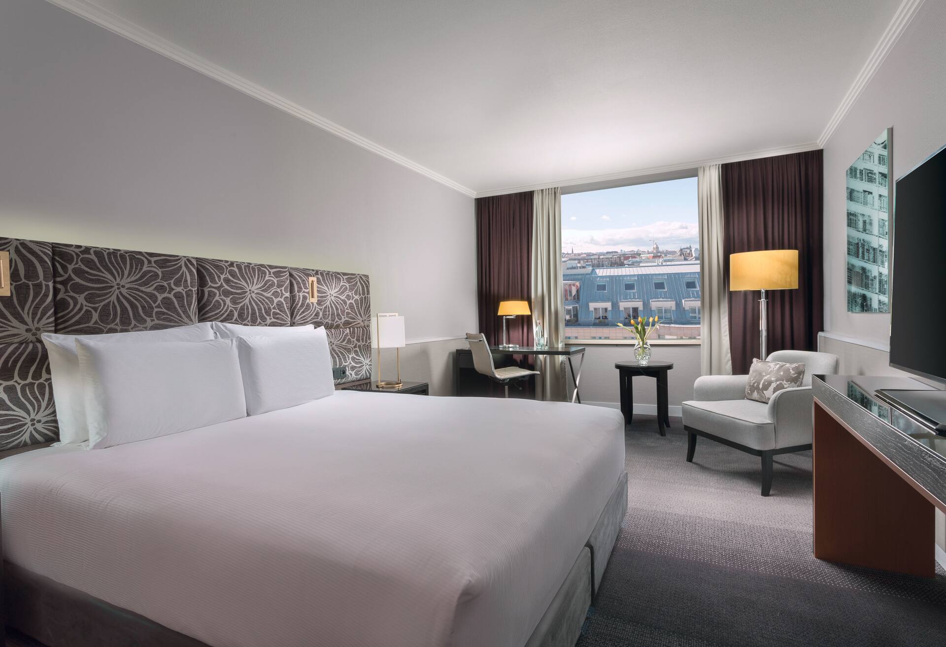 King Deluxe City View Room