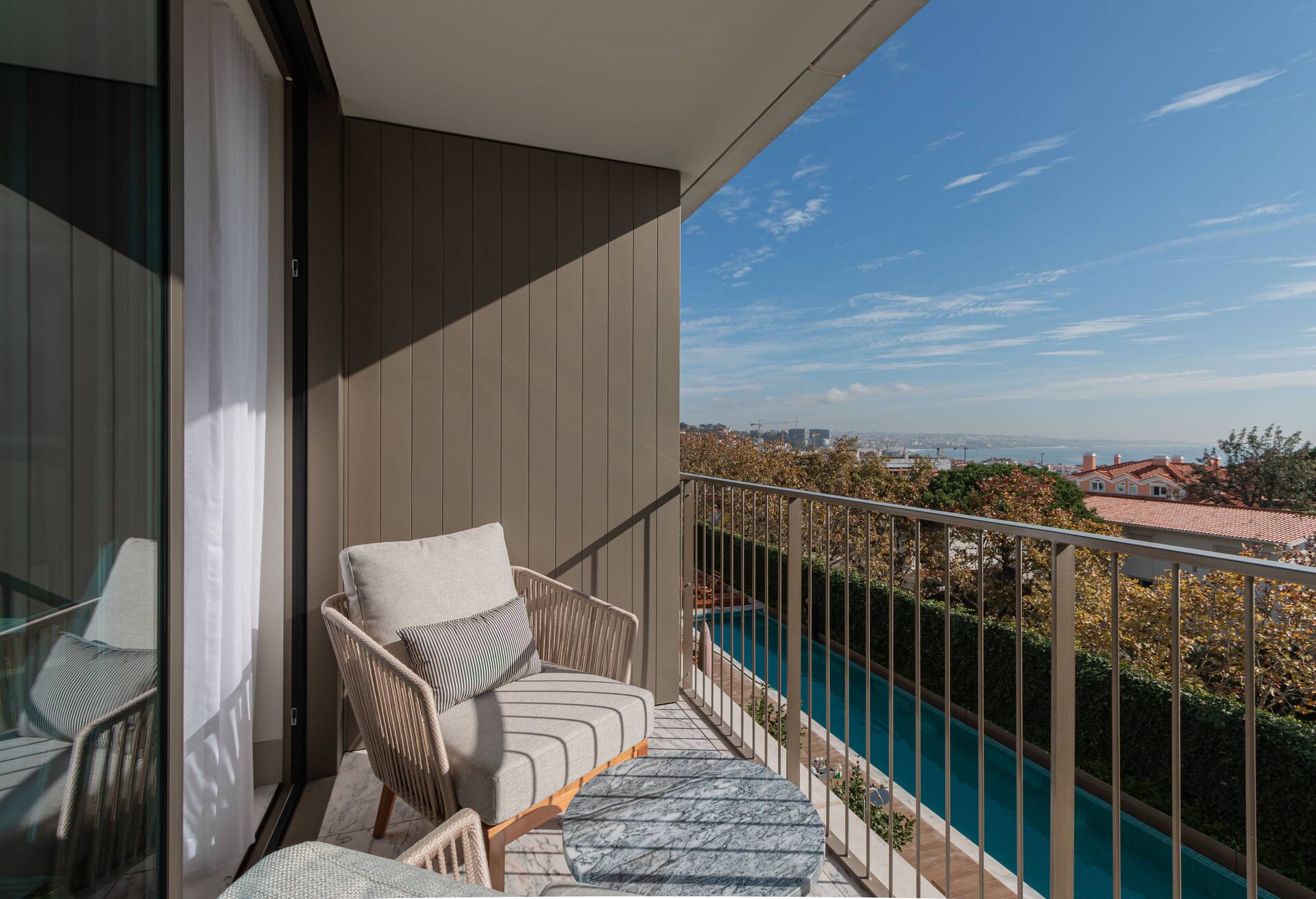 King Legacy Suite