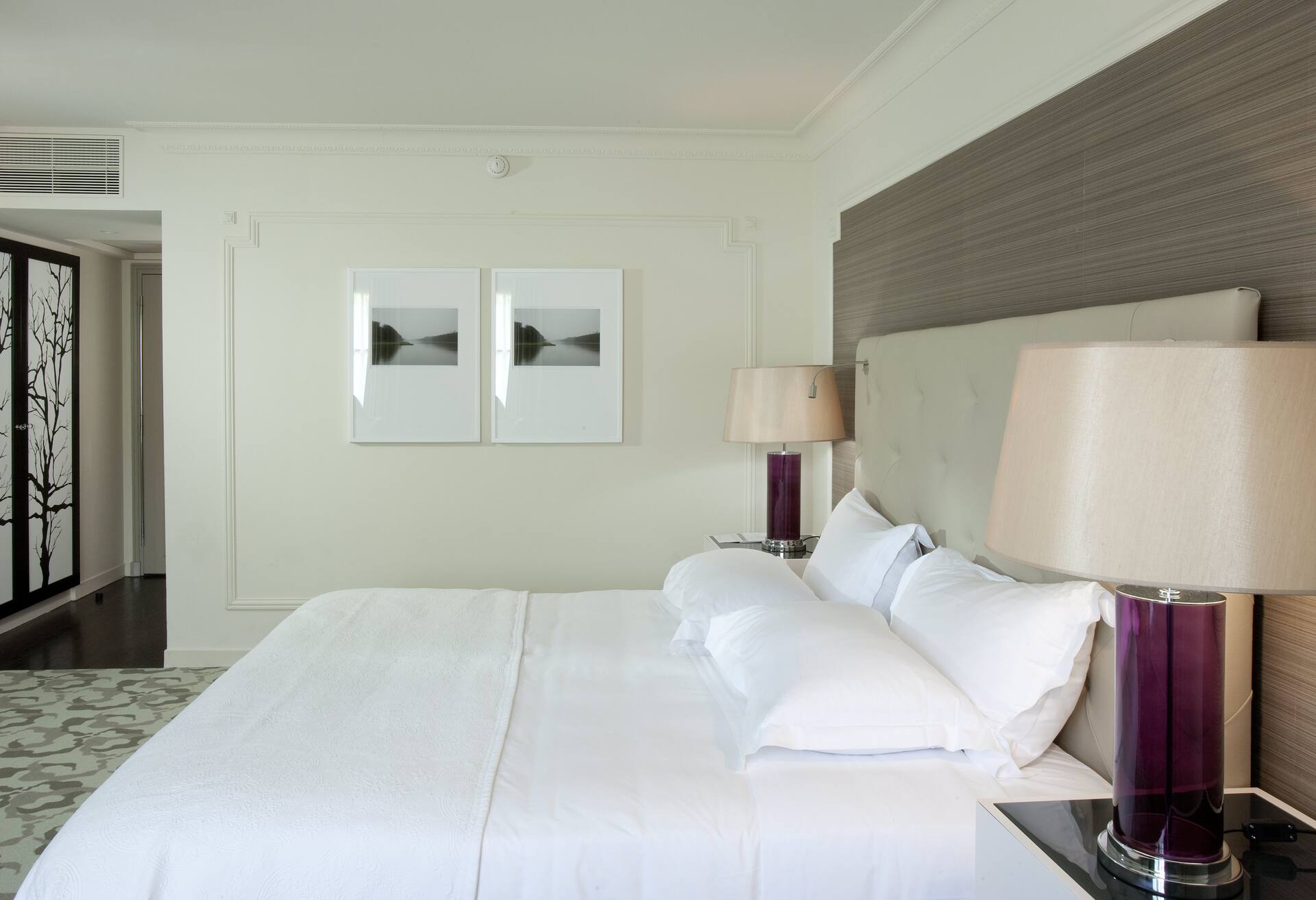 Pavillon 4 Star - King Room