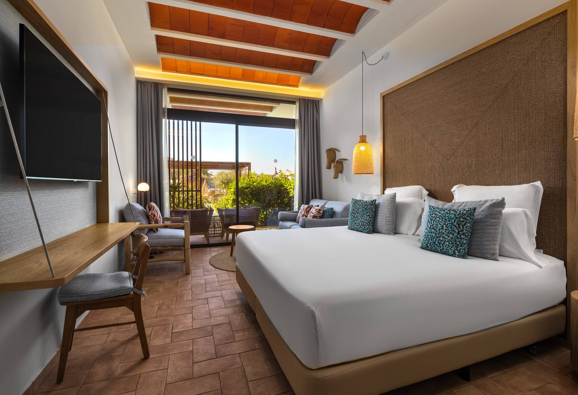 The Club King Room with Pool View