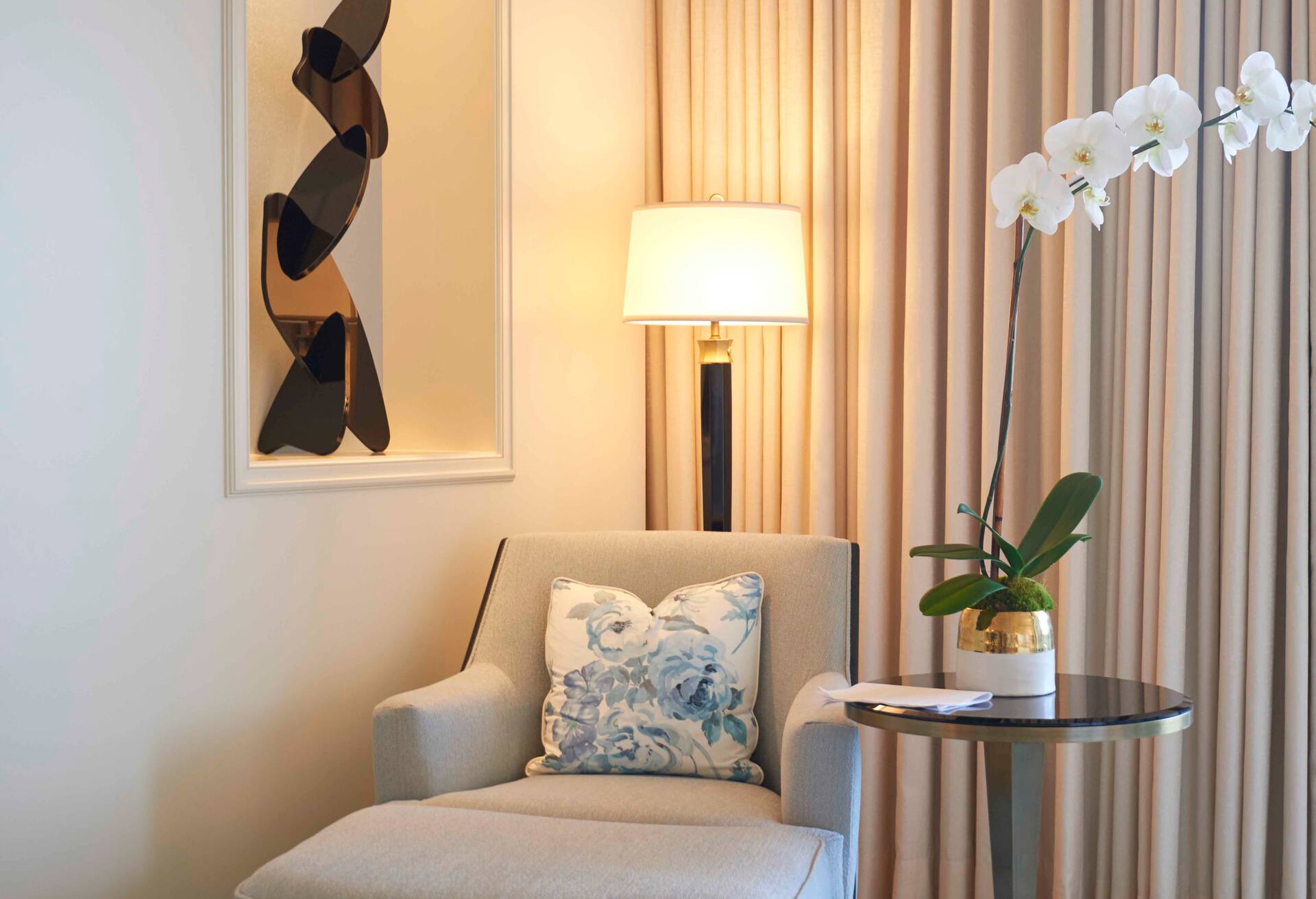 Deluxe King Room with Terrace and View