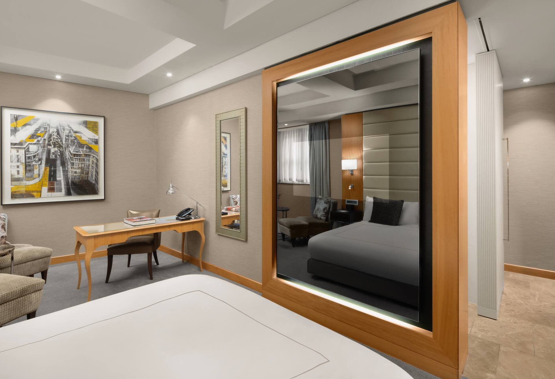 King Executive Accessible with Lounge Access