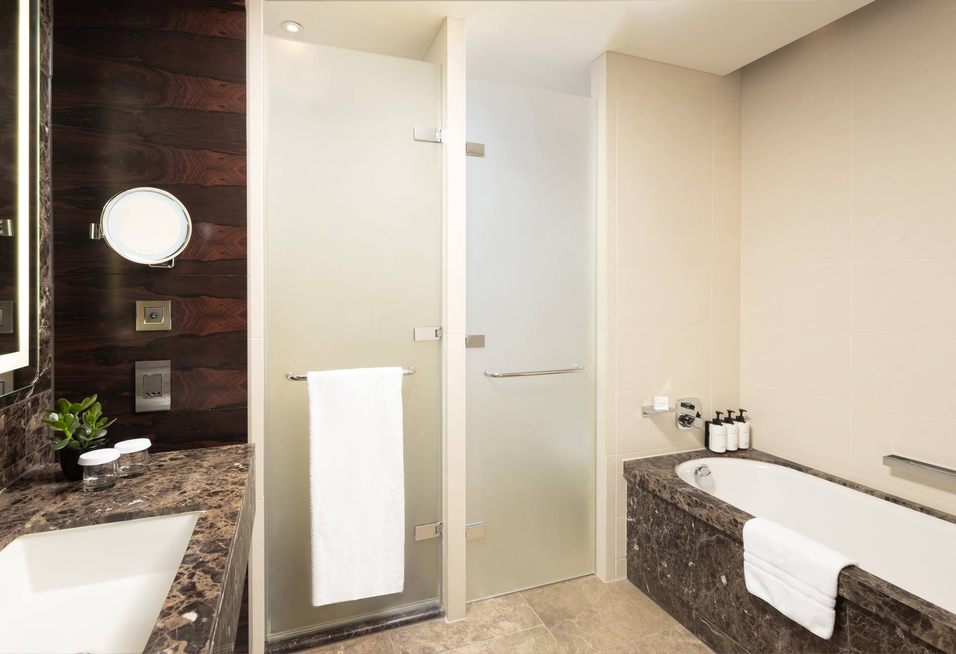 King Executive Room with Lounge Access