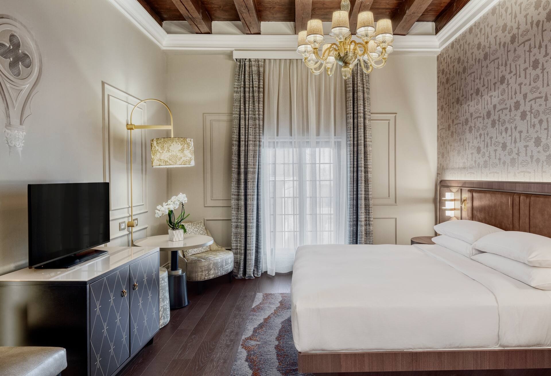 King Molino Executive Room