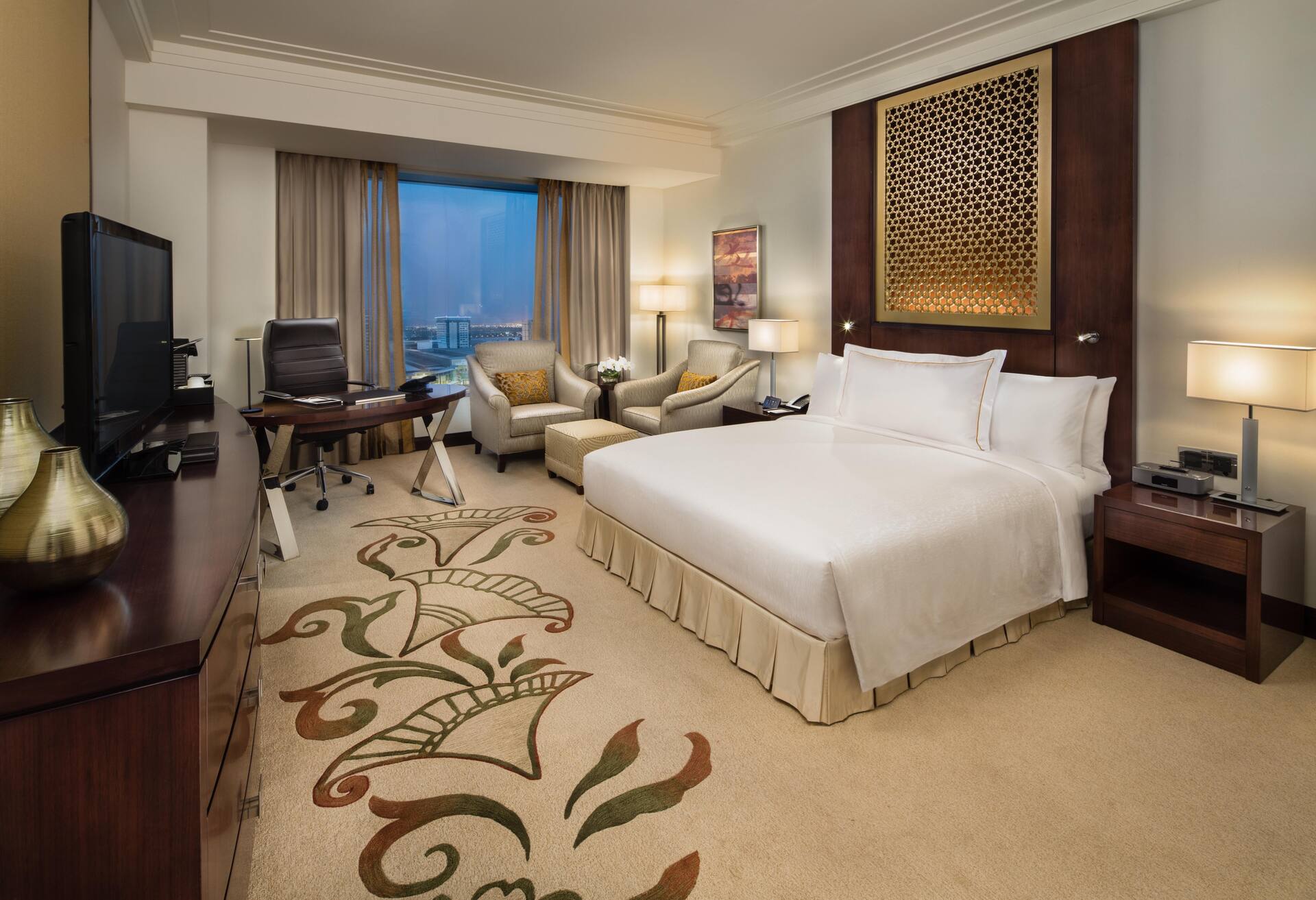 King Executive Room